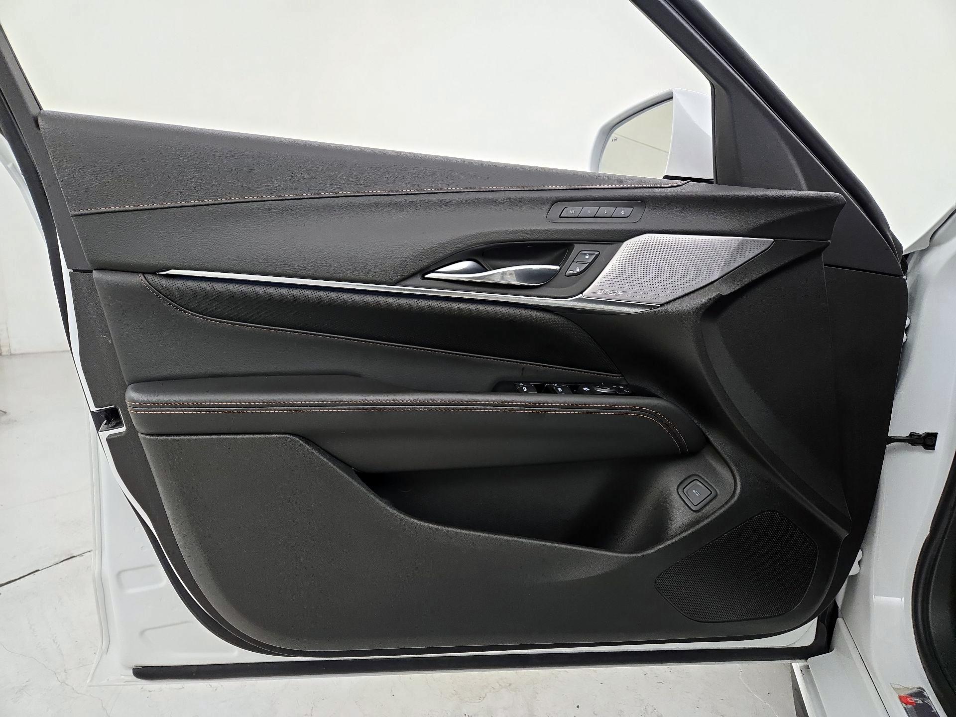 Thumbnail: 2022 Cadillac CT4 - 12