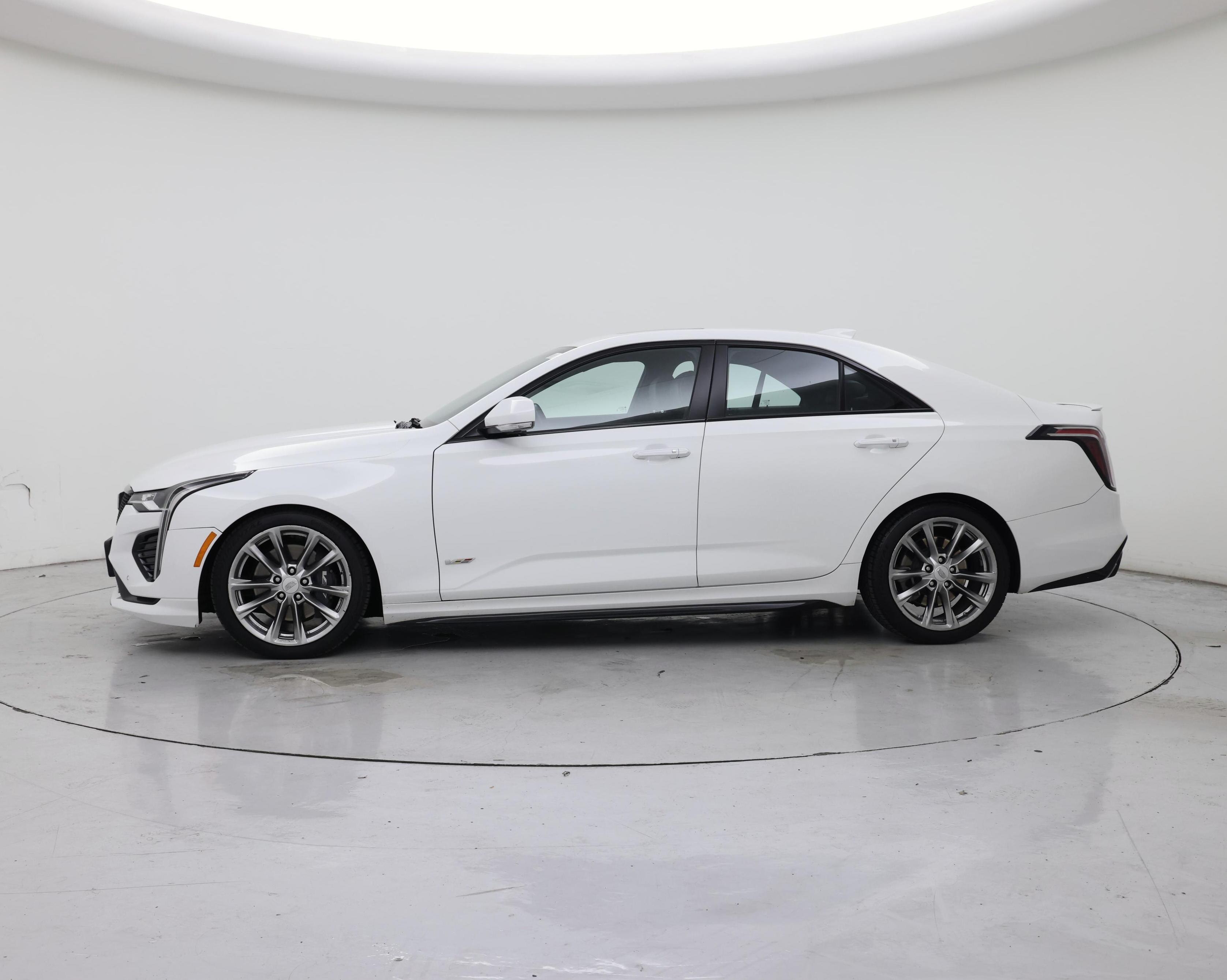 Thumbnail: 2022 Cadillac CT4 - 3