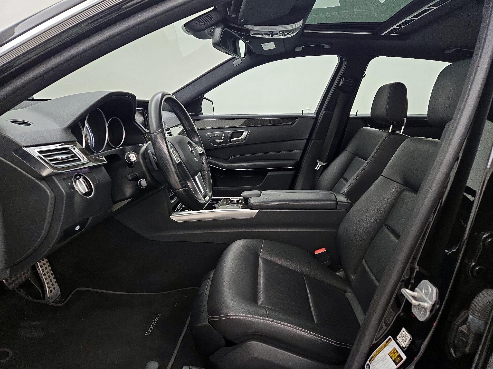 Thumbnail: 2016 Mercedes-Benz E-Class - 11