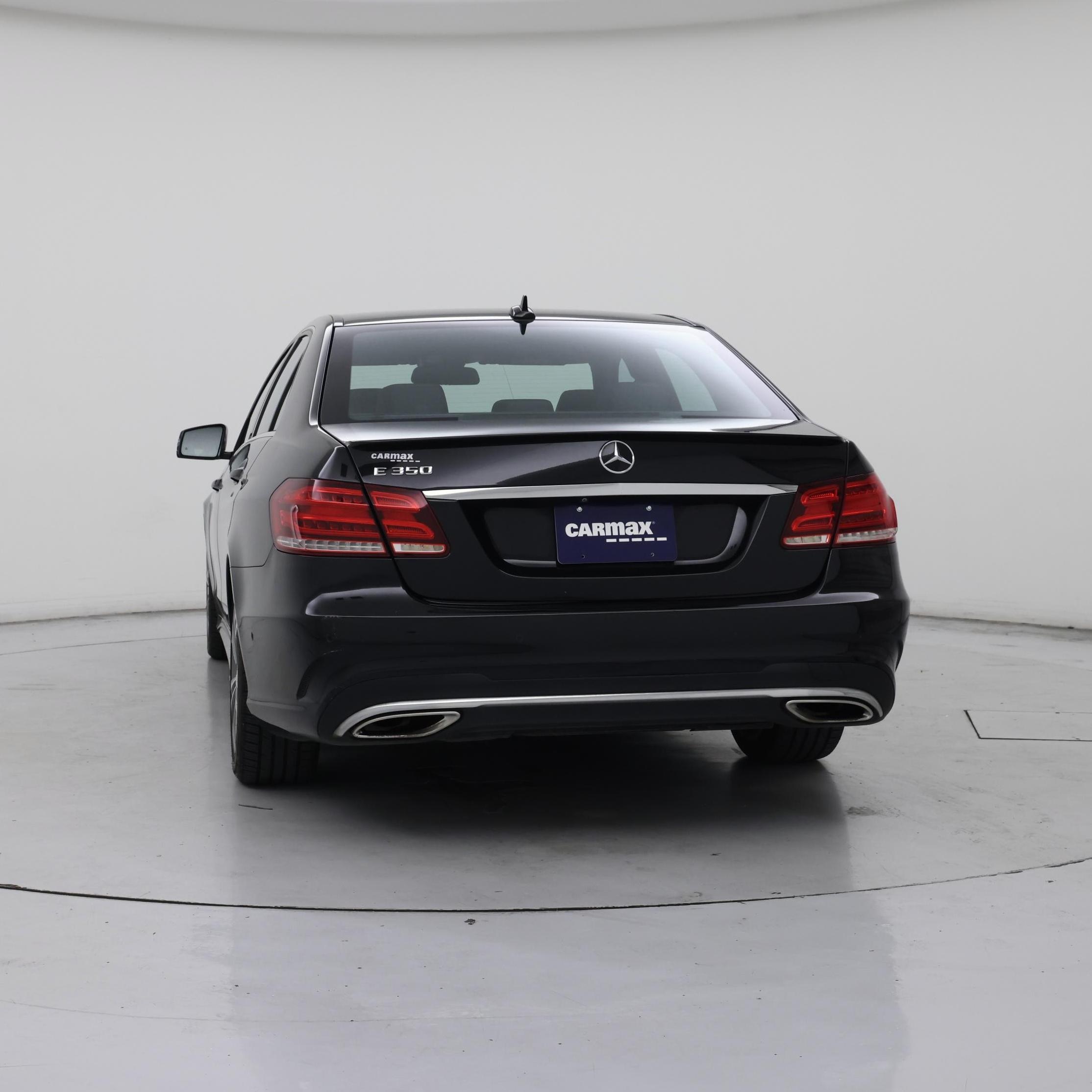 Thumbnail: 2016 Mercedes-Benz E-Class - 6