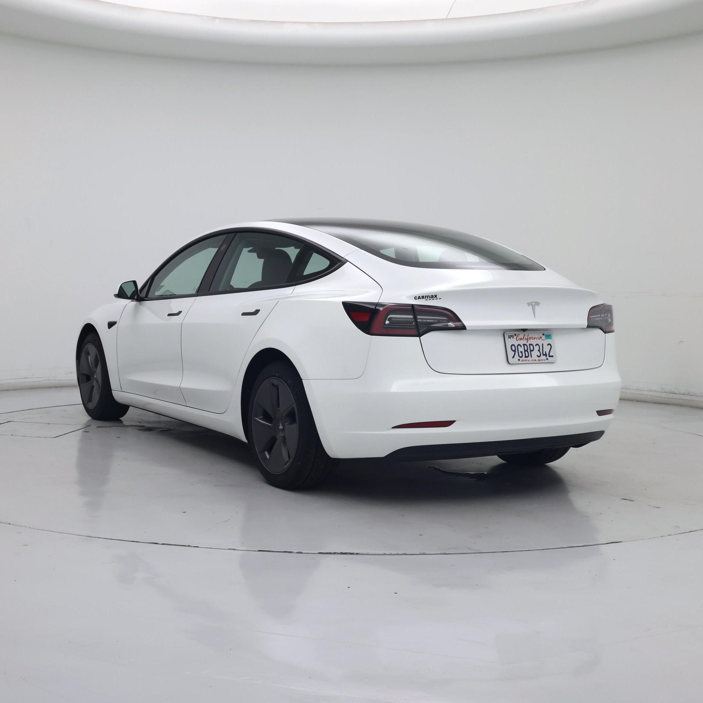 Thumbnail: 2023 Tesla Model 3 - 2