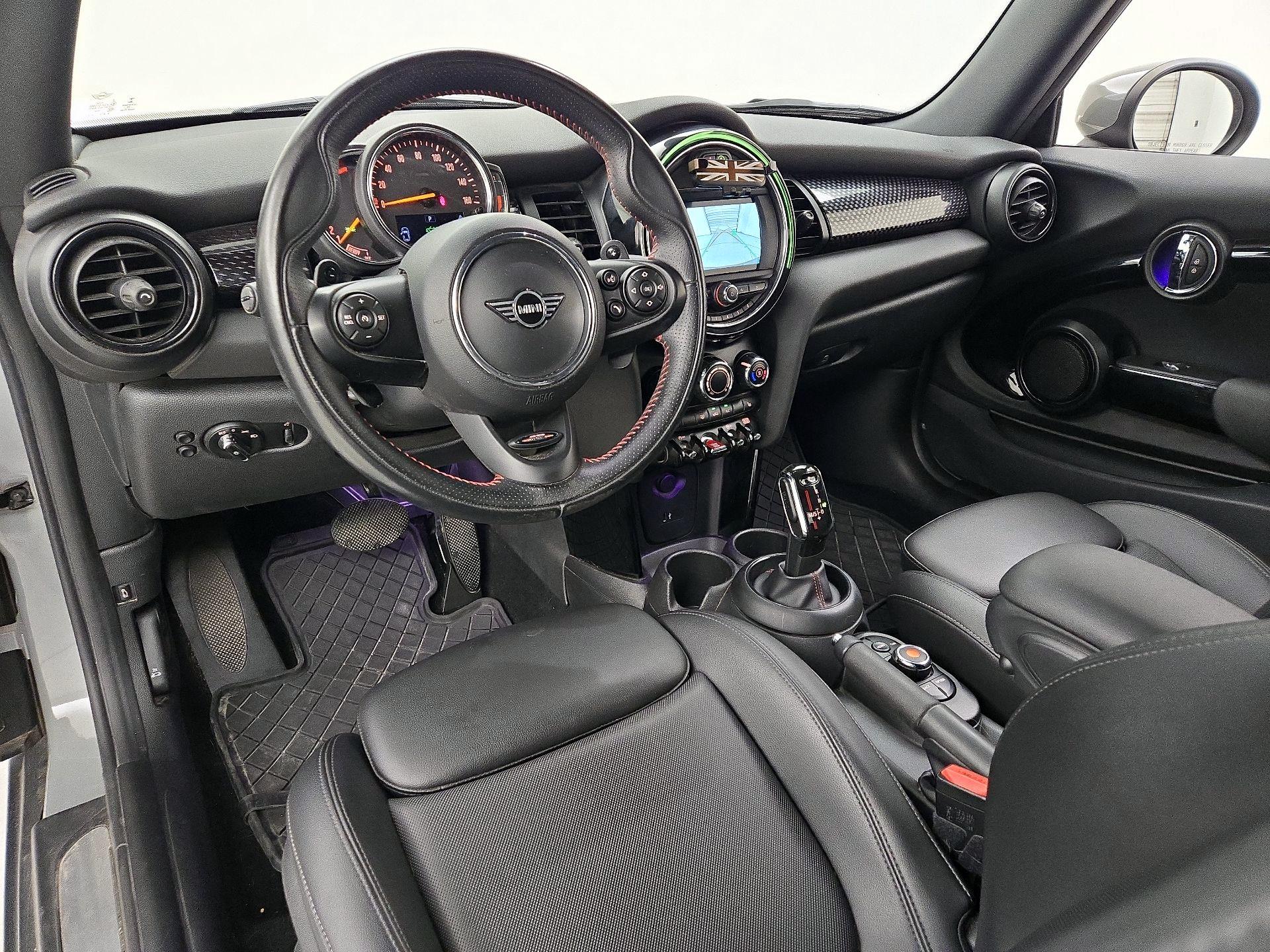 Thumbnail: 2020 MINI Cooper - 9