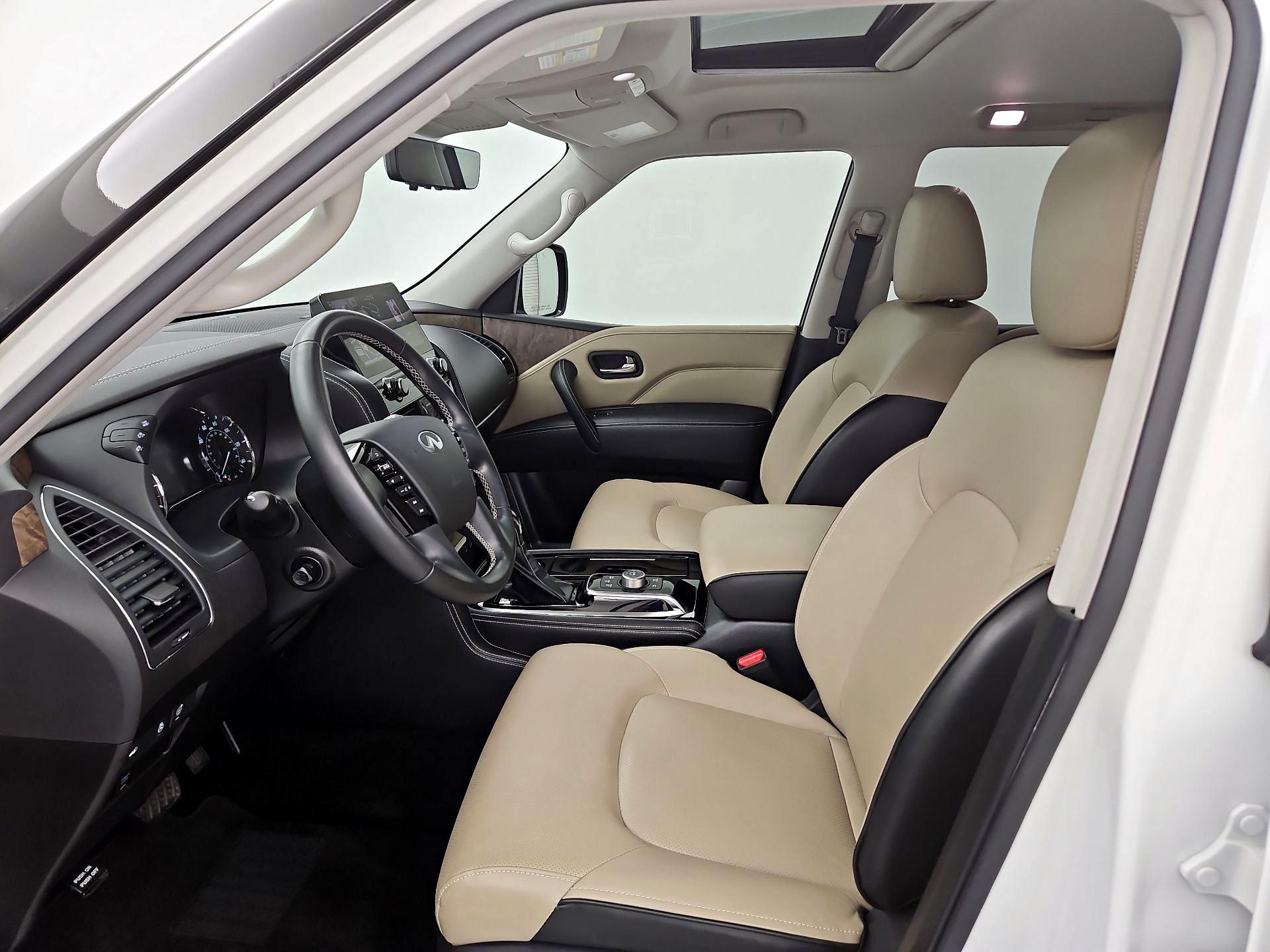 Thumbnail: 2023 INFINITI QX80 - 11