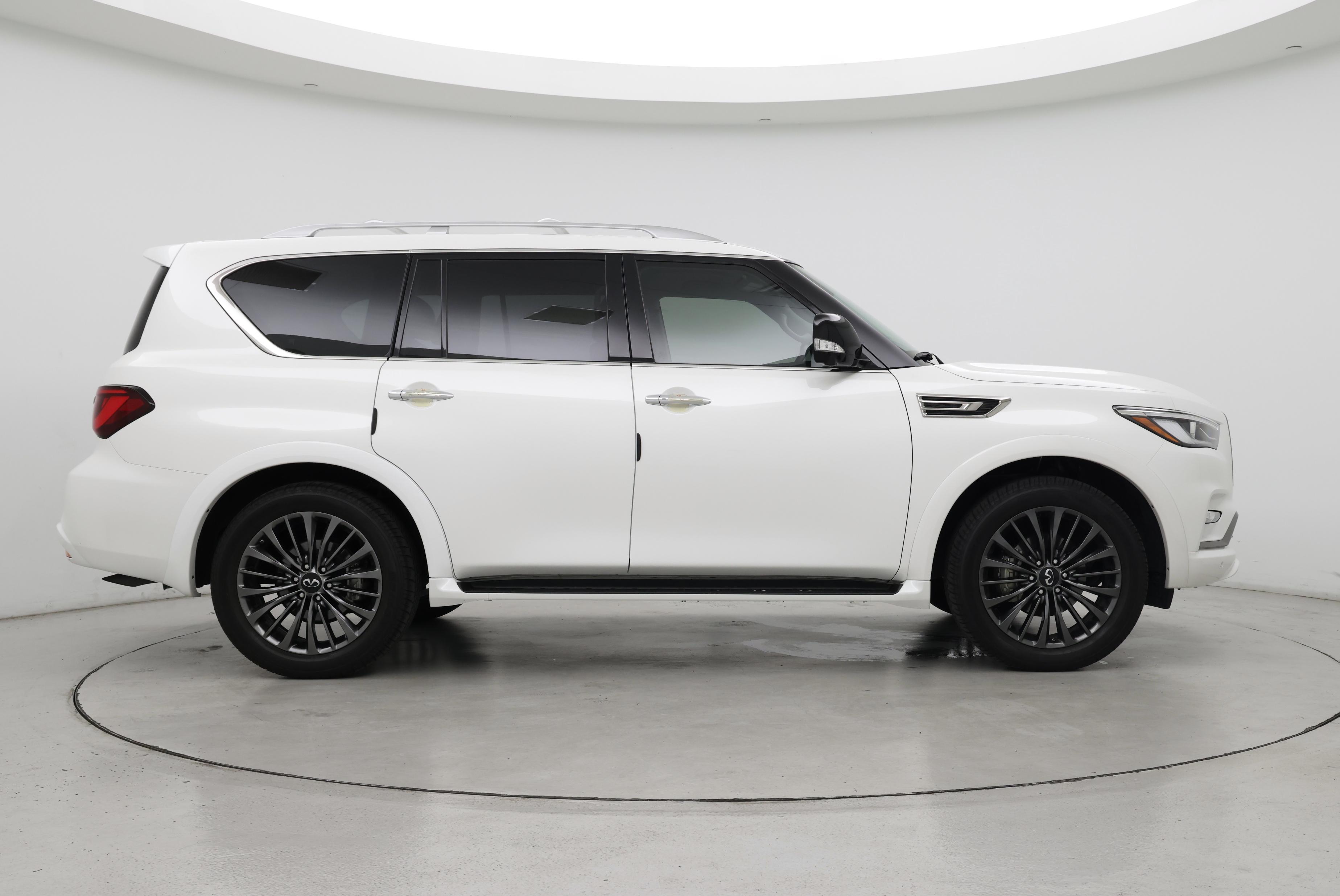 Thumbnail: 2023 INFINITI QX80 - 7