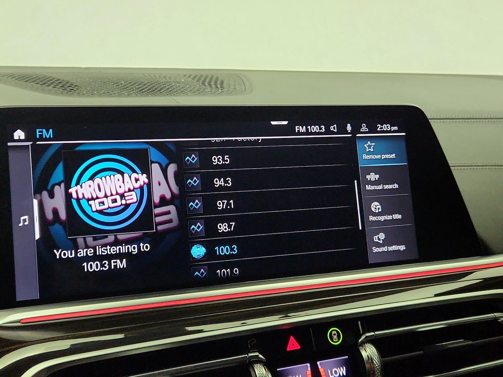 2022 BMW X5 45e - Photo 17