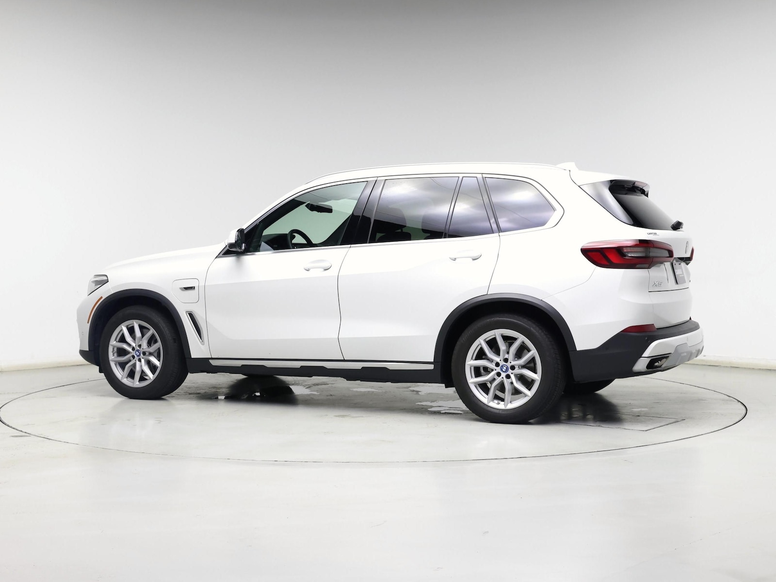 2022 BMW X5 45e - Photo 3
