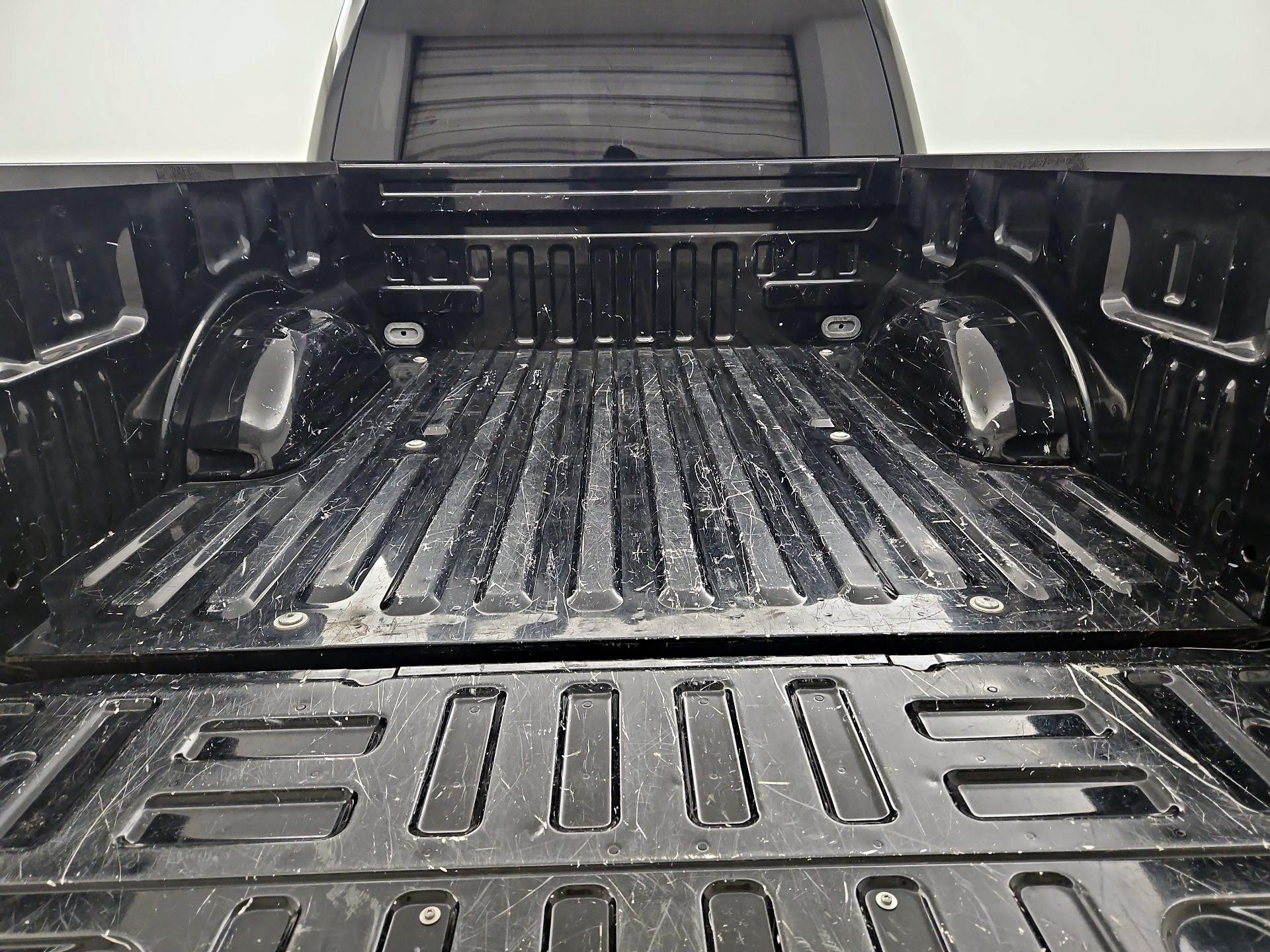 Thumbnail: 2018 Ford F-150 - 19