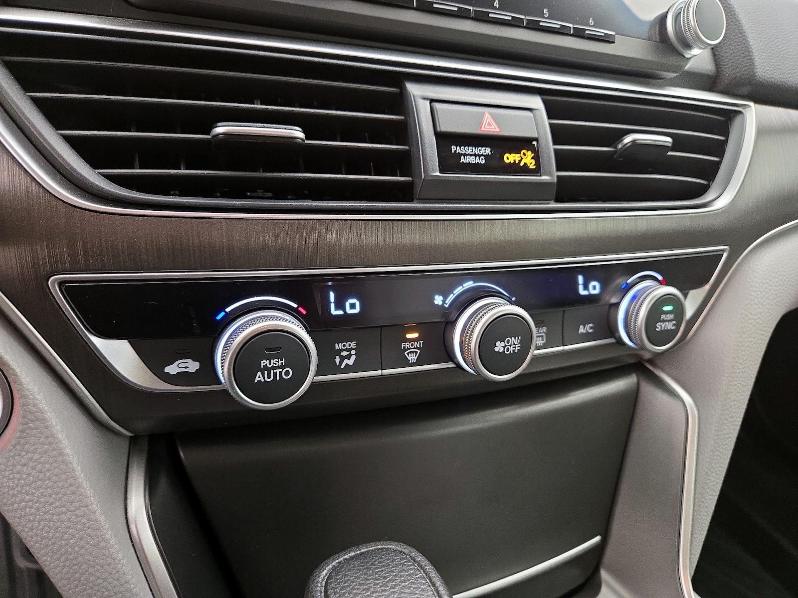 2020 Honda Accord LX - Photo 17