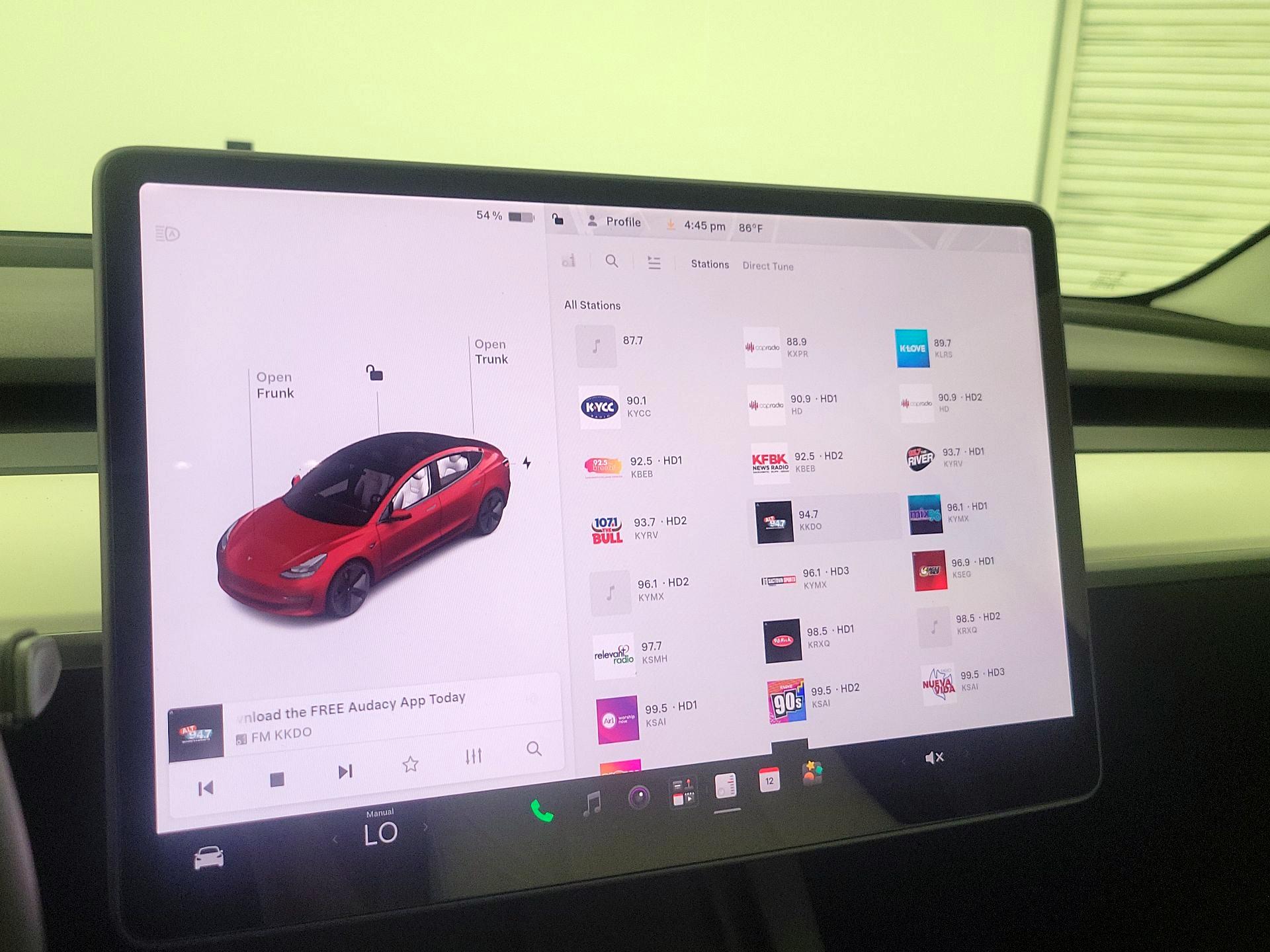 Thumbnail: 2021 Tesla Model 3 - 15