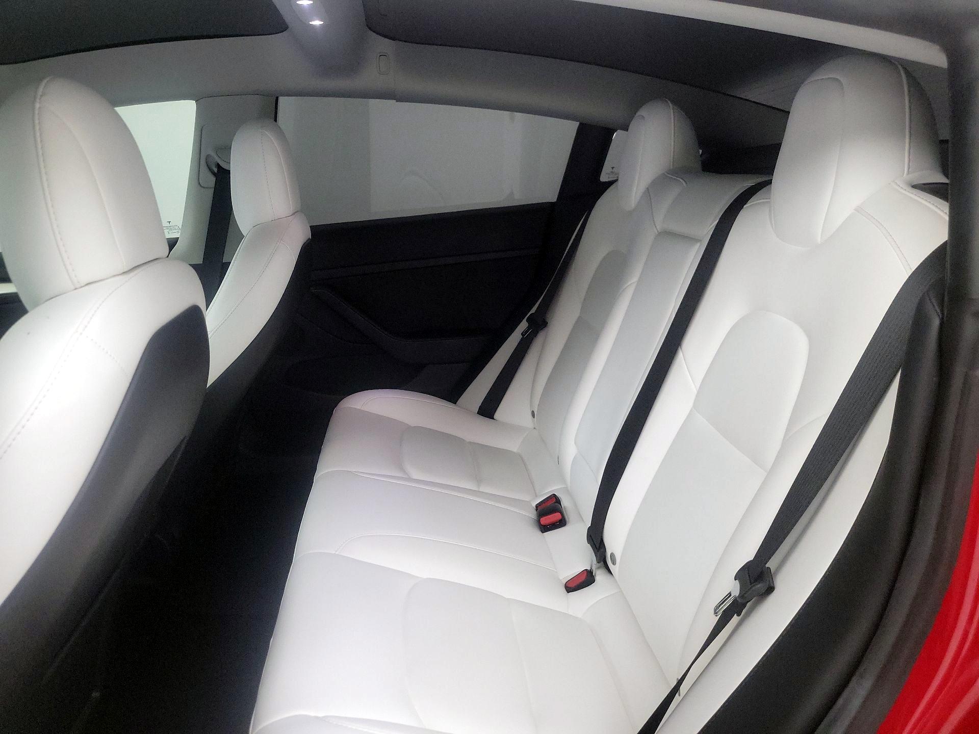 Thumbnail: 2021 Tesla Model 3 - 18