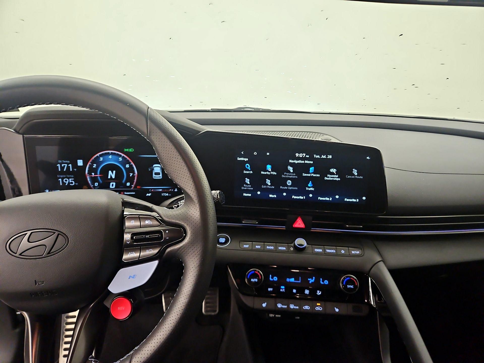 Thumbnail: 2025 Hyundai Elantra - 9