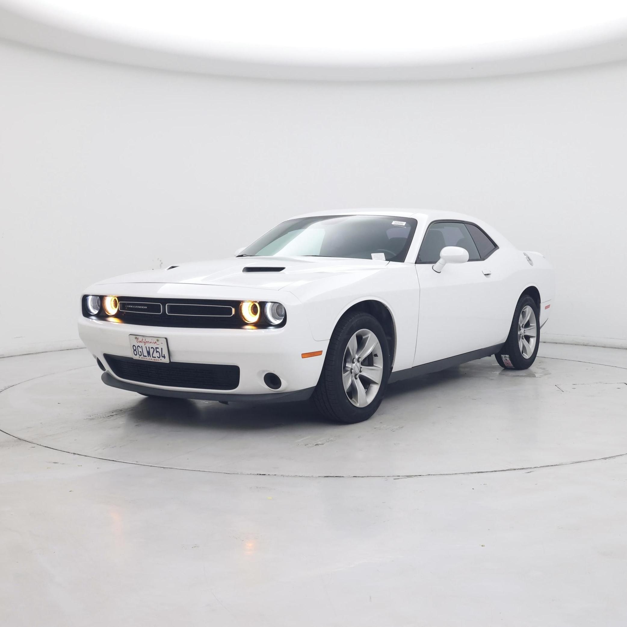 Thumbnail: 2018 Dodge Challenger - 4