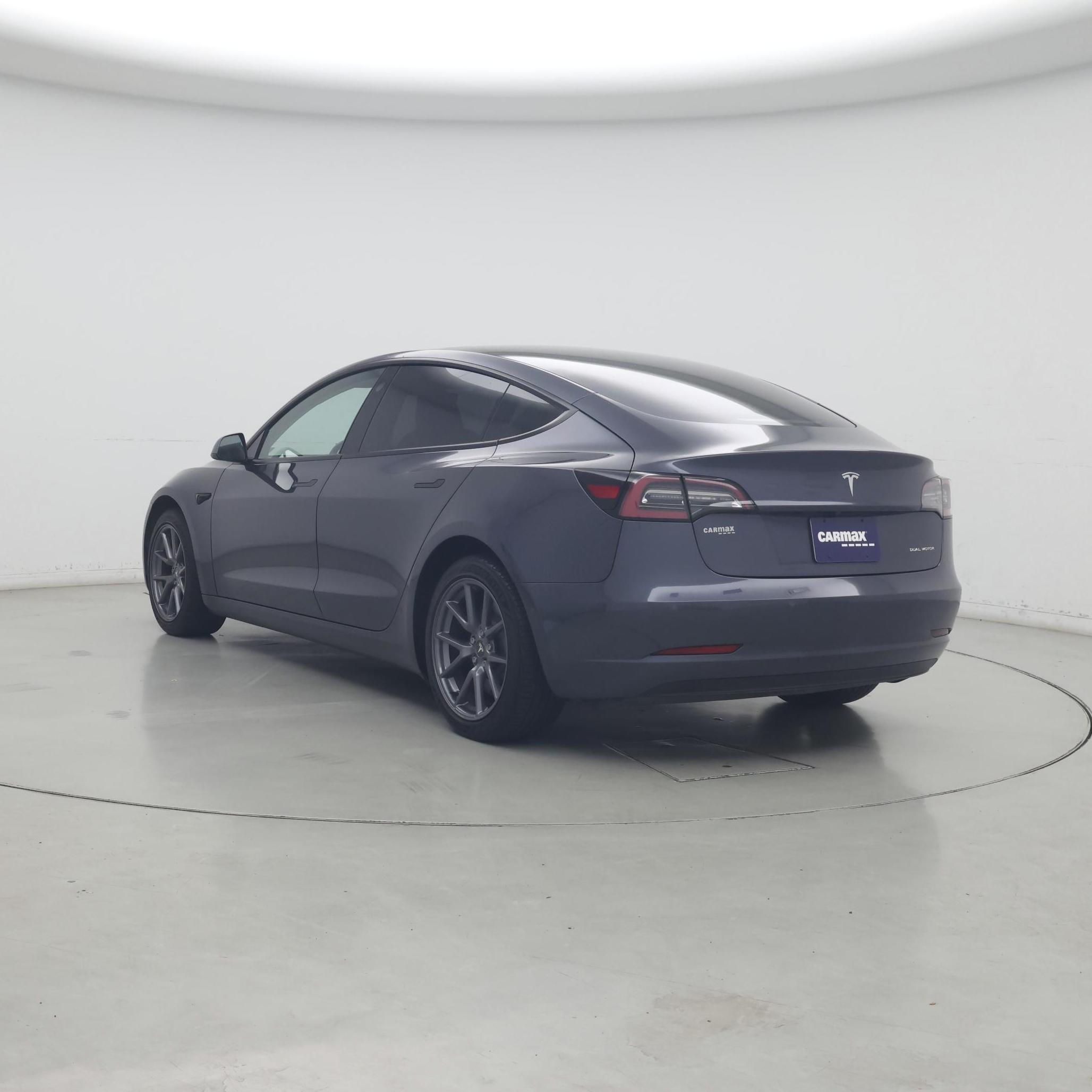 Thumbnail: 2022 Tesla Model 3 - 2