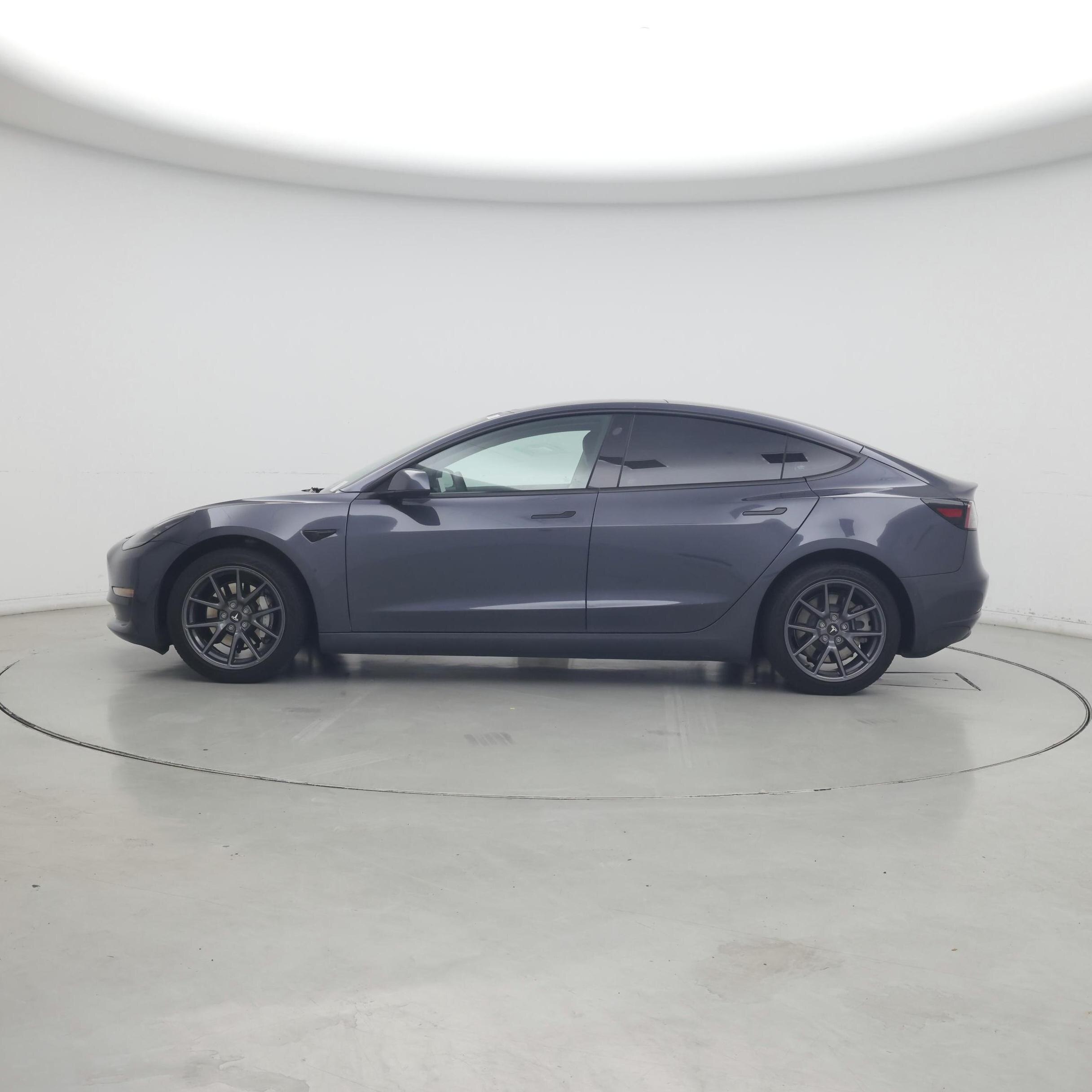 Thumbnail: 2022 Tesla Model 3 - 3