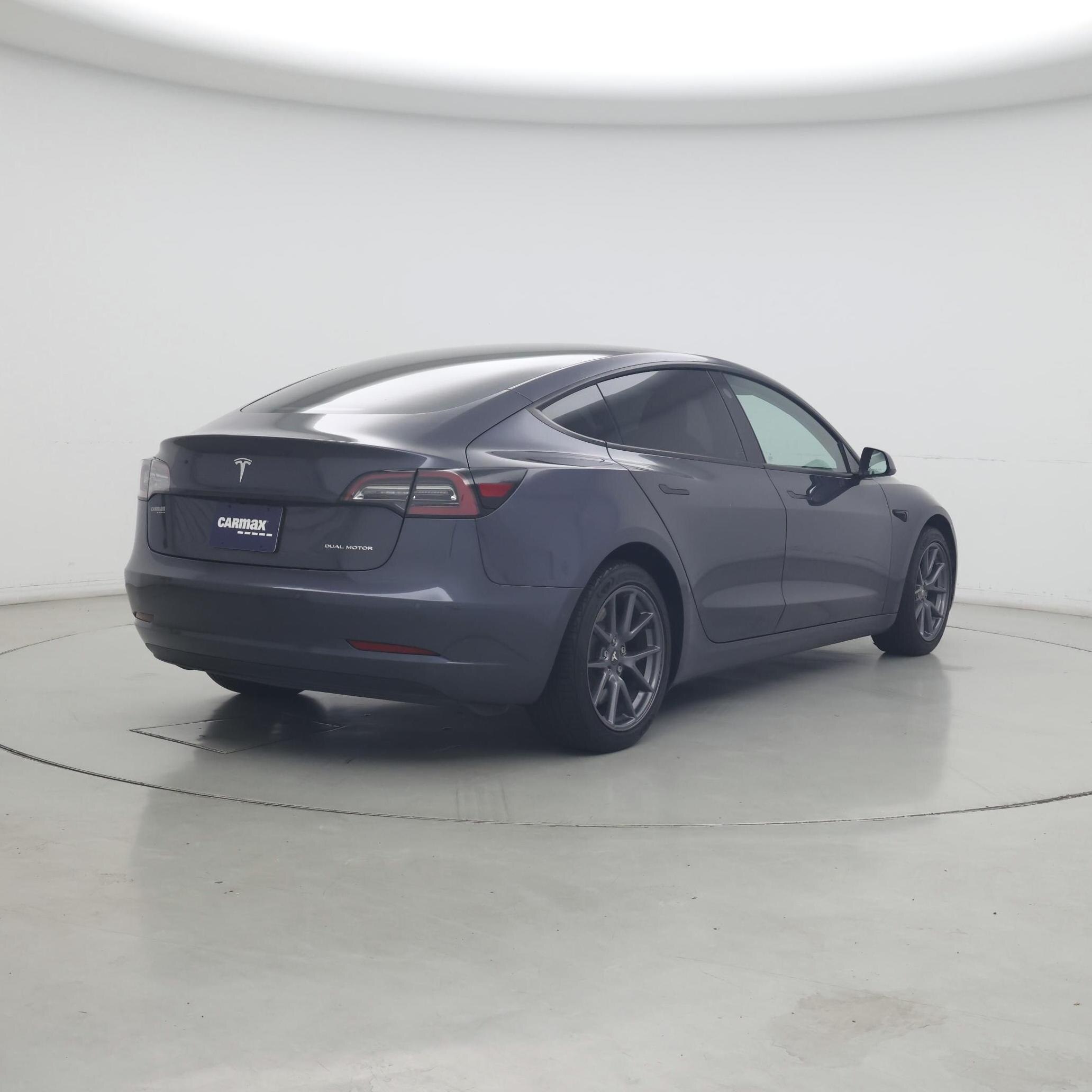 Thumbnail: 2022 Tesla Model 3 - 8