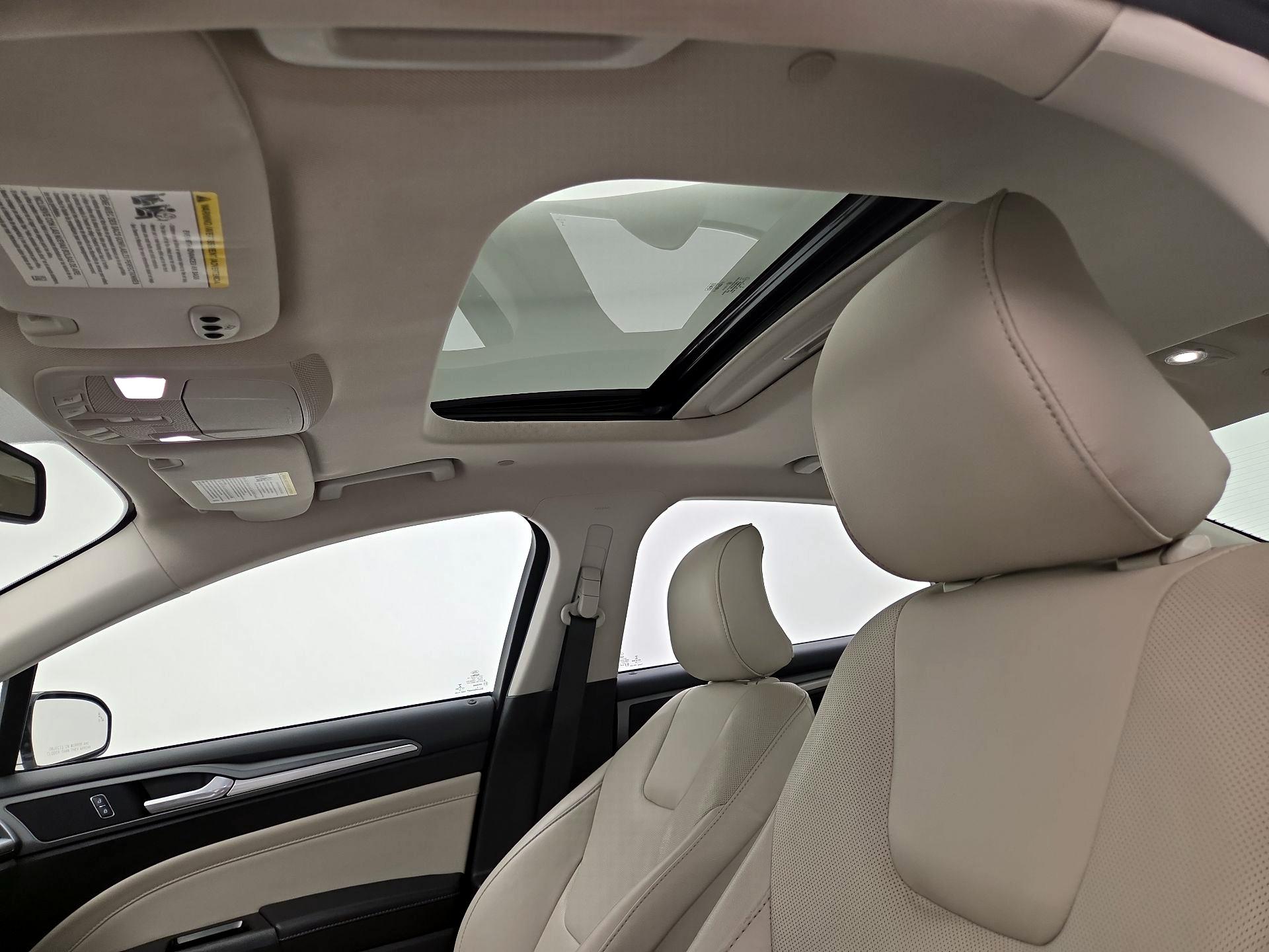 Thumbnail: 2016 Ford Fusion - 20