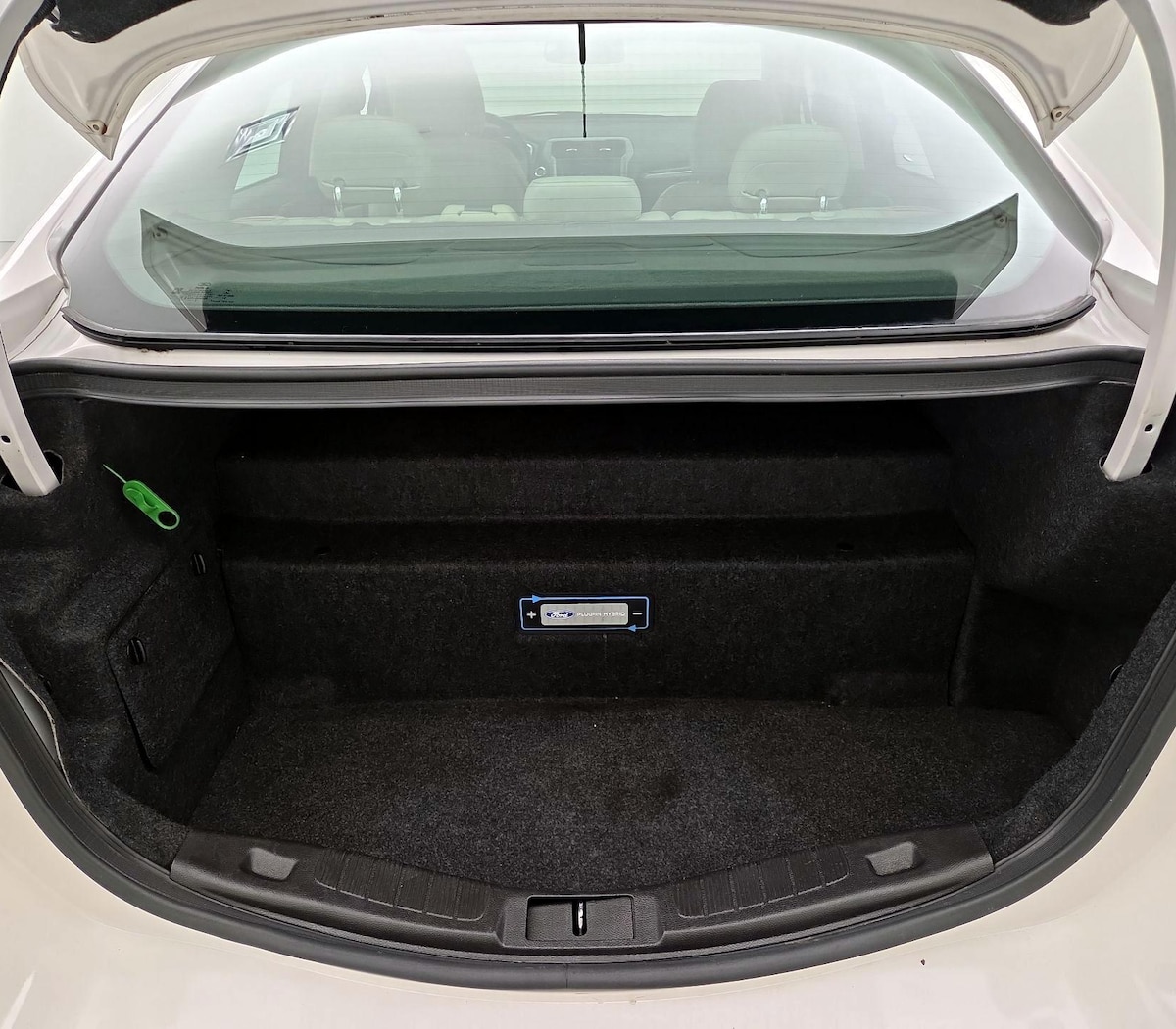 Trunk/Cargo (Seats Up)
