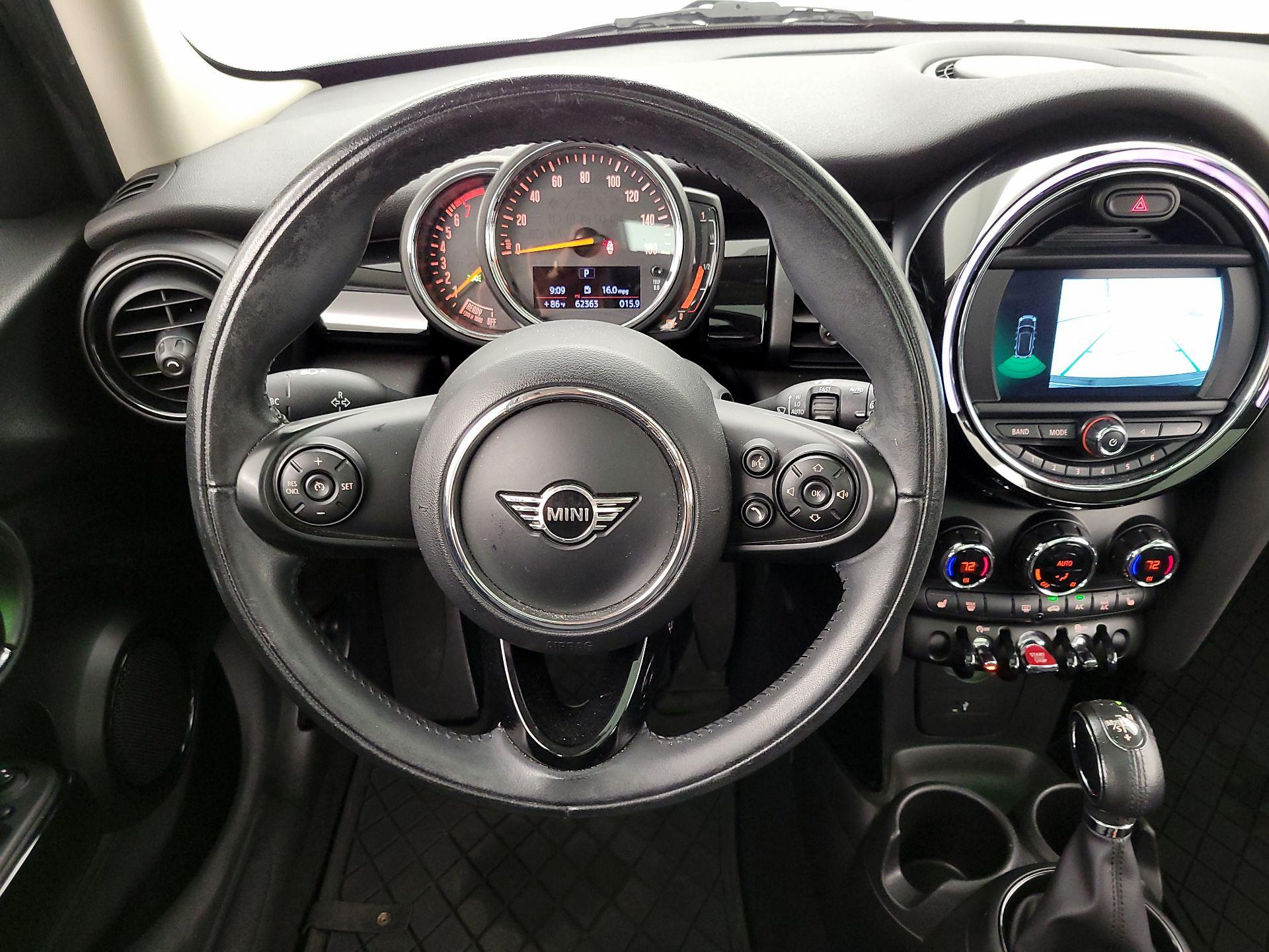 Thumbnail: 2019 MINI Cooper Hardtop - 10