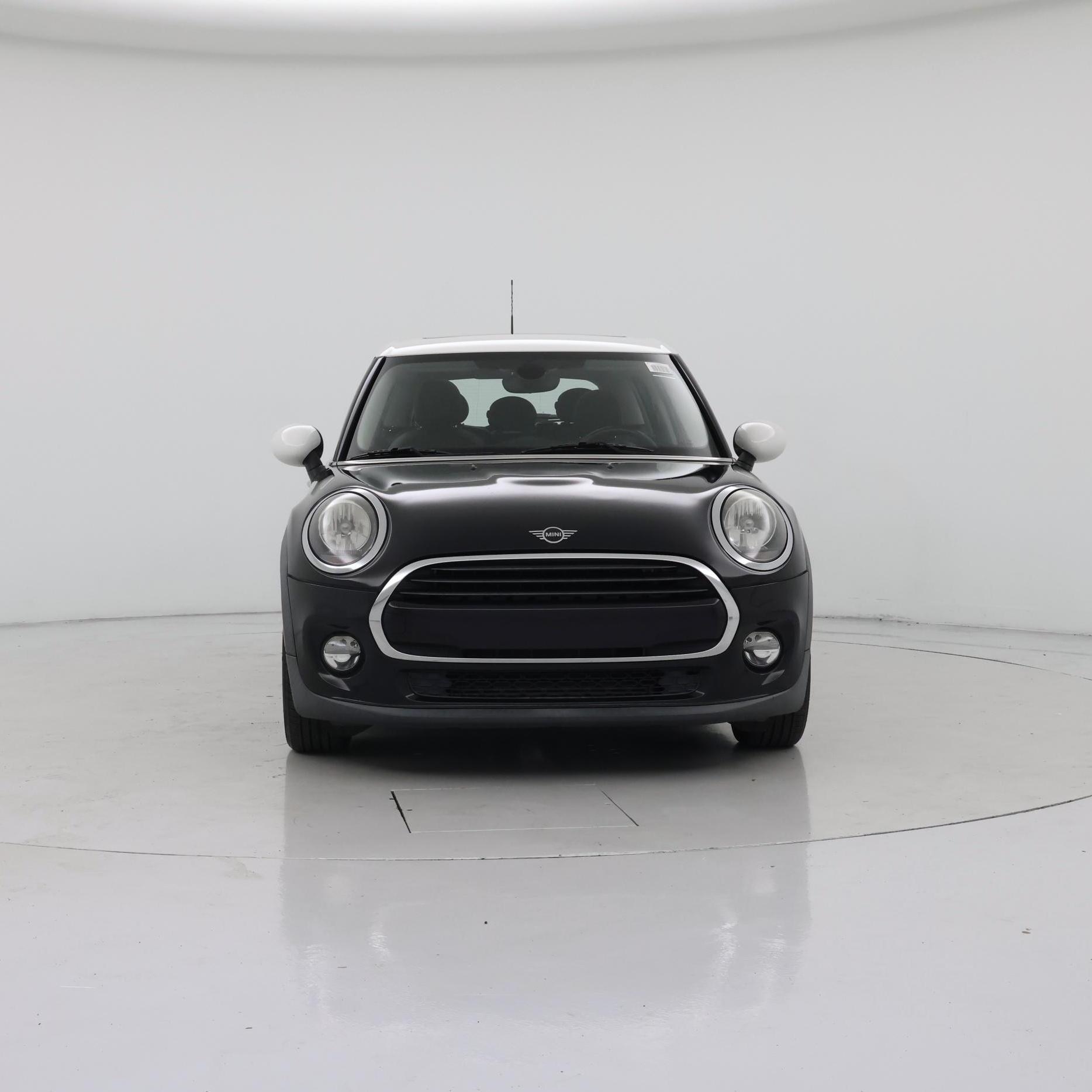 Thumbnail: 2019 MINI Cooper Hardtop - 5