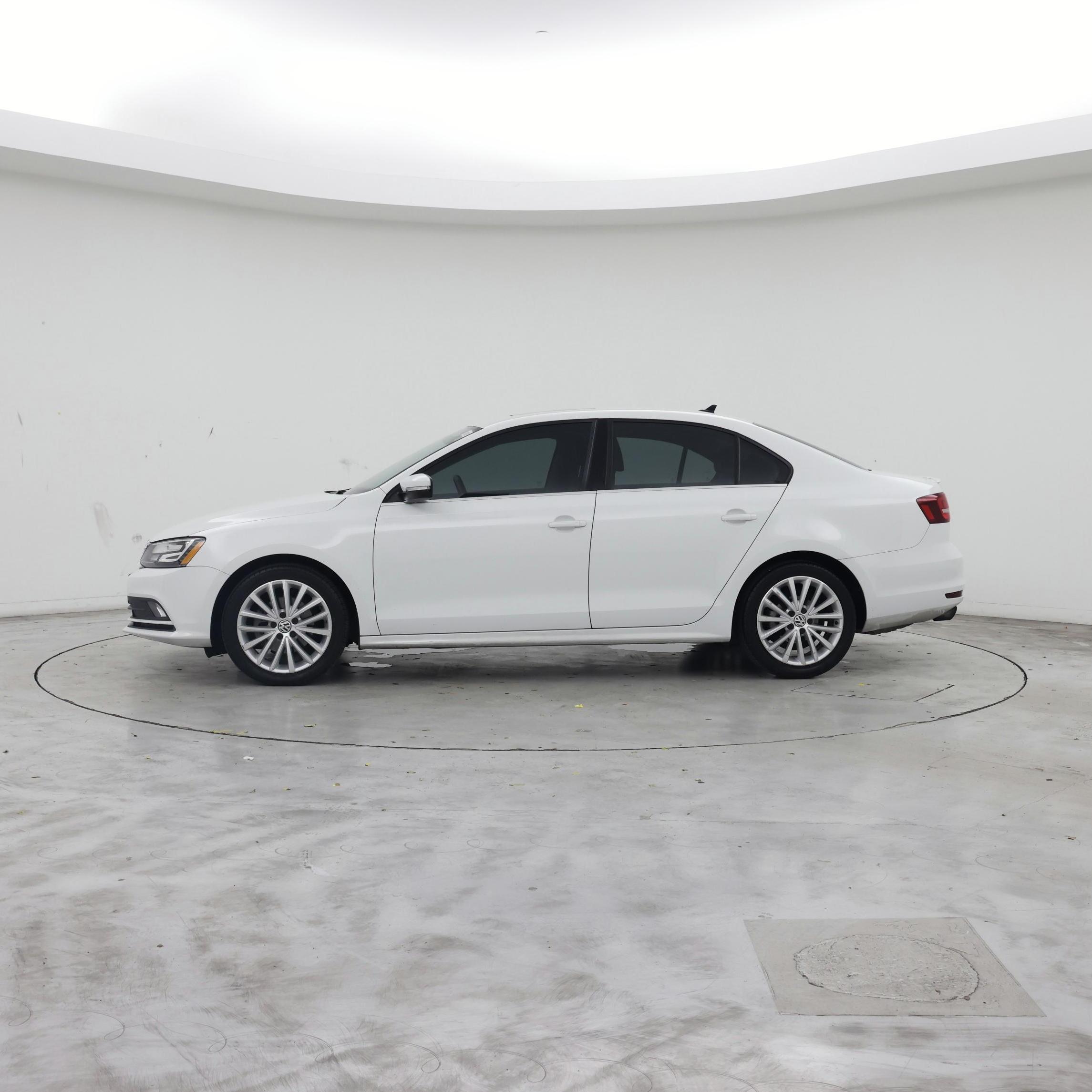 Thumbnail: 2016 Volkswagen Jetta - 3