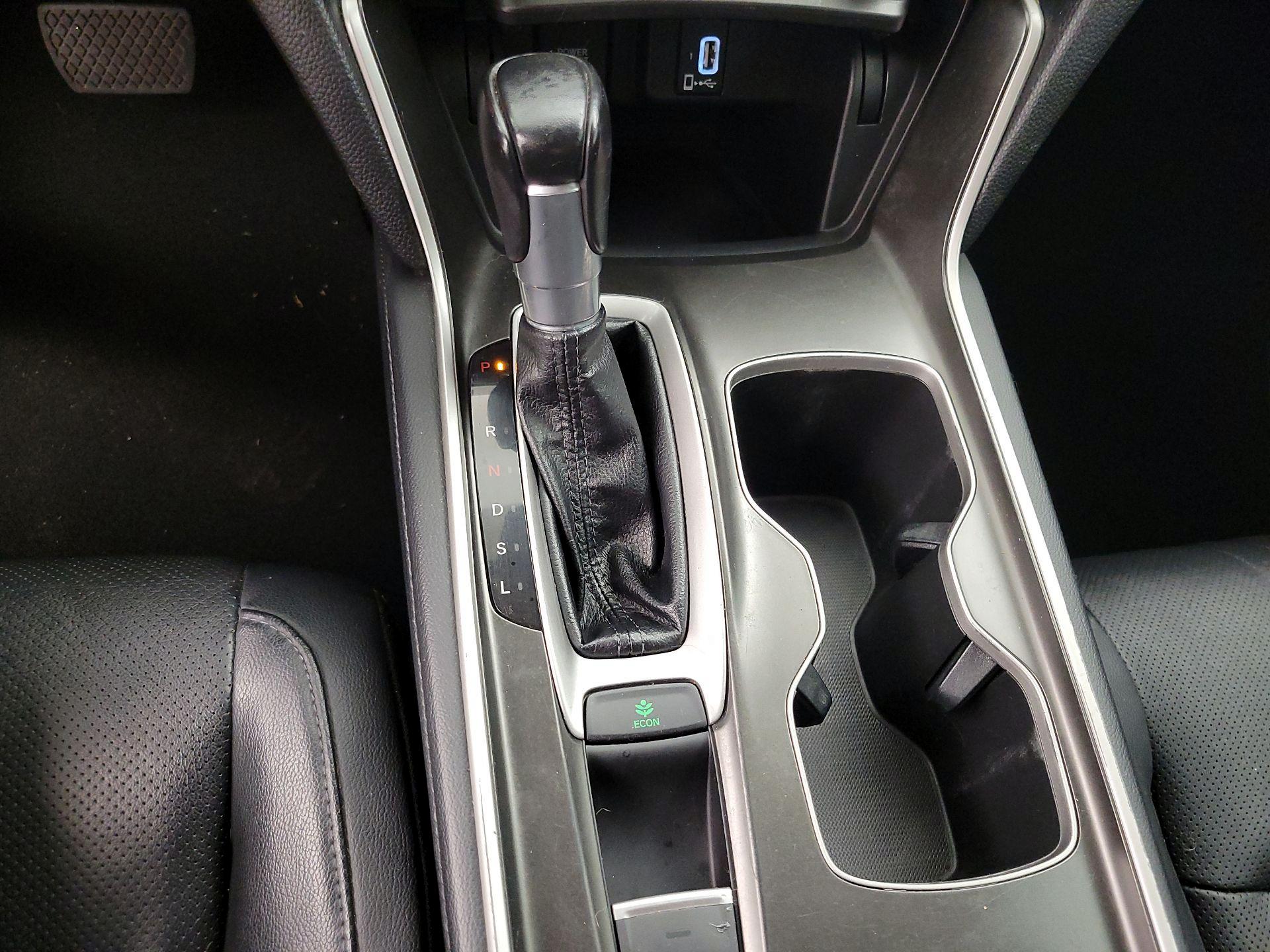 Thumbnail: 2018 Honda Accord - 15