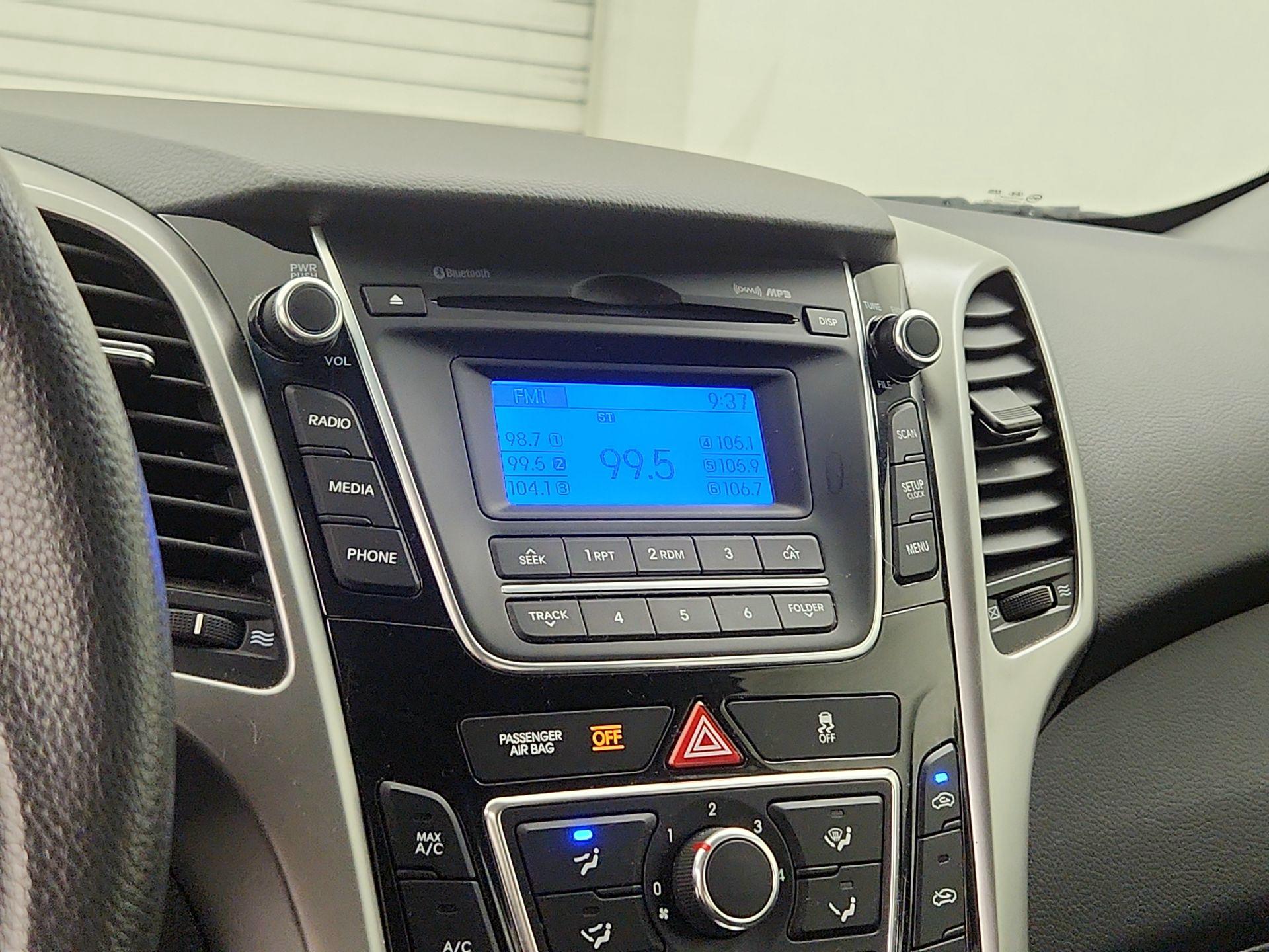 Thumbnail: 2014 Hyundai Elantra - 14
