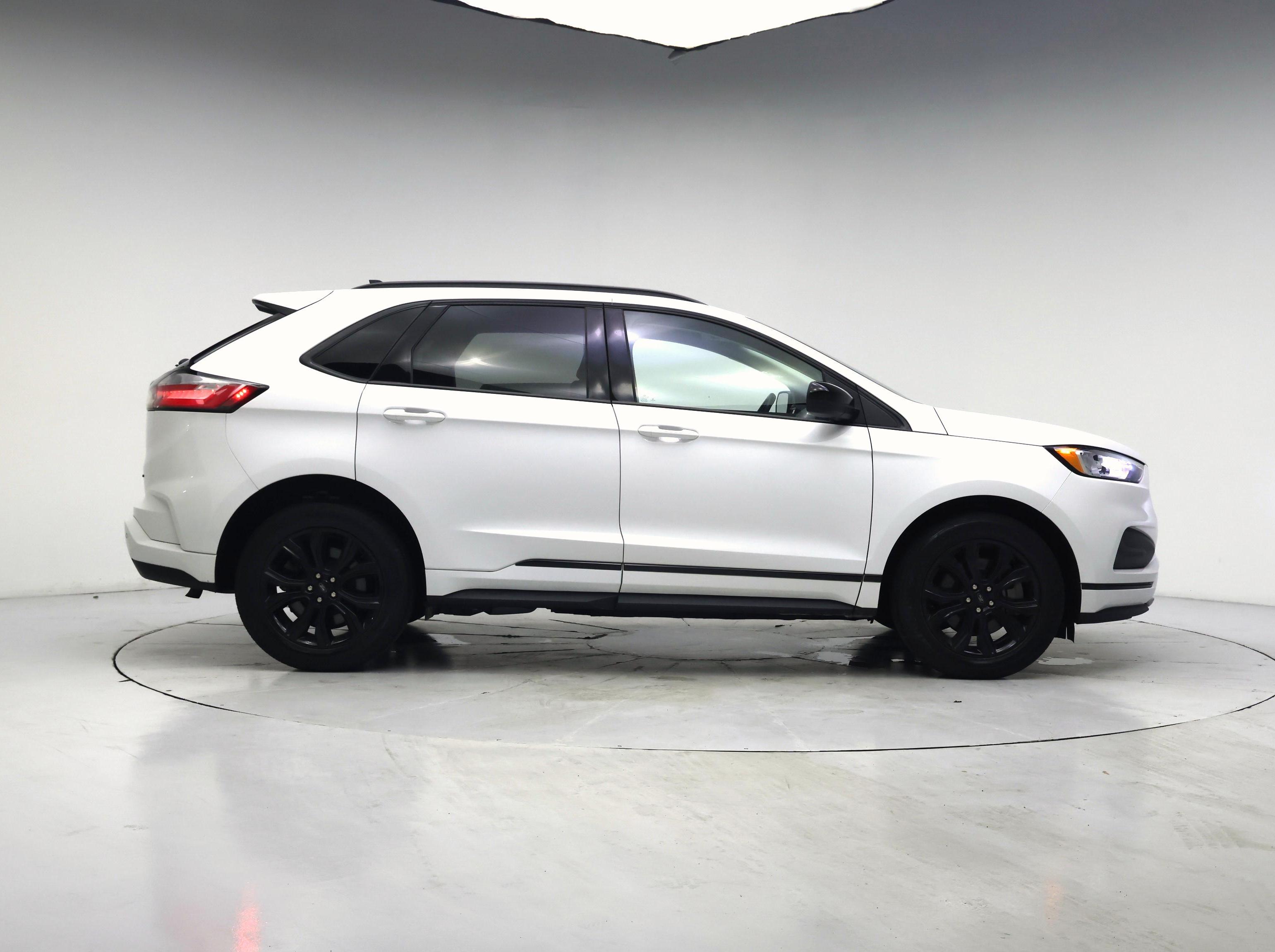 Thumbnail: 2022 Ford Edge - 7