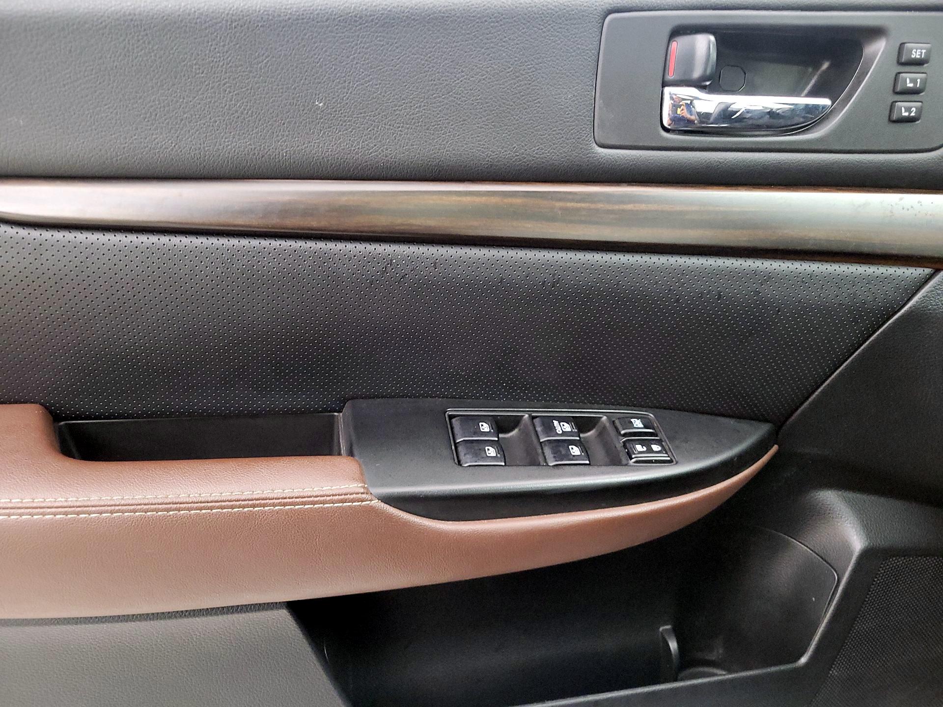 Thumbnail: 2014 Subaru Outback - 10