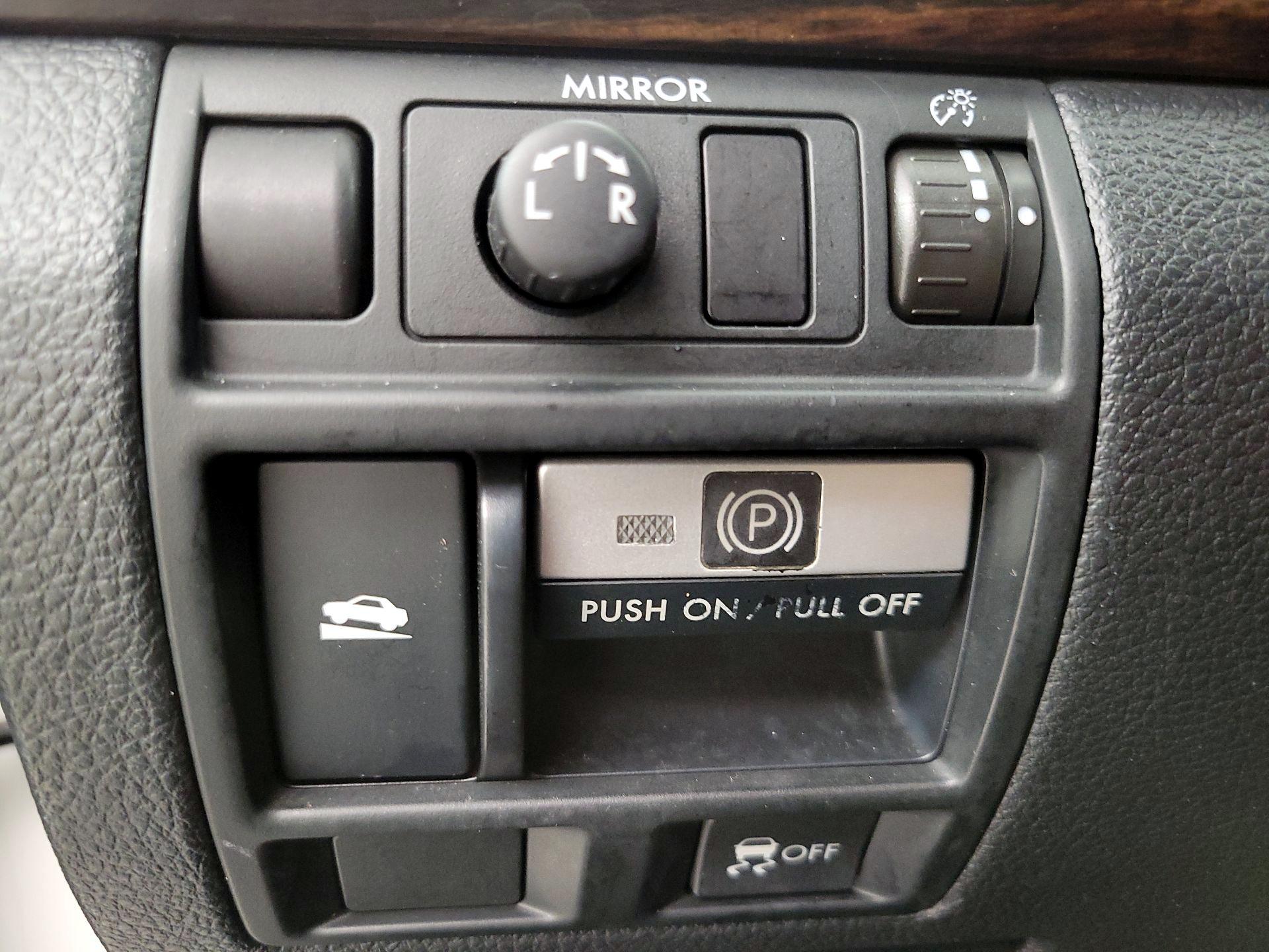 Thumbnail: 2014 Subaru Outback - 11