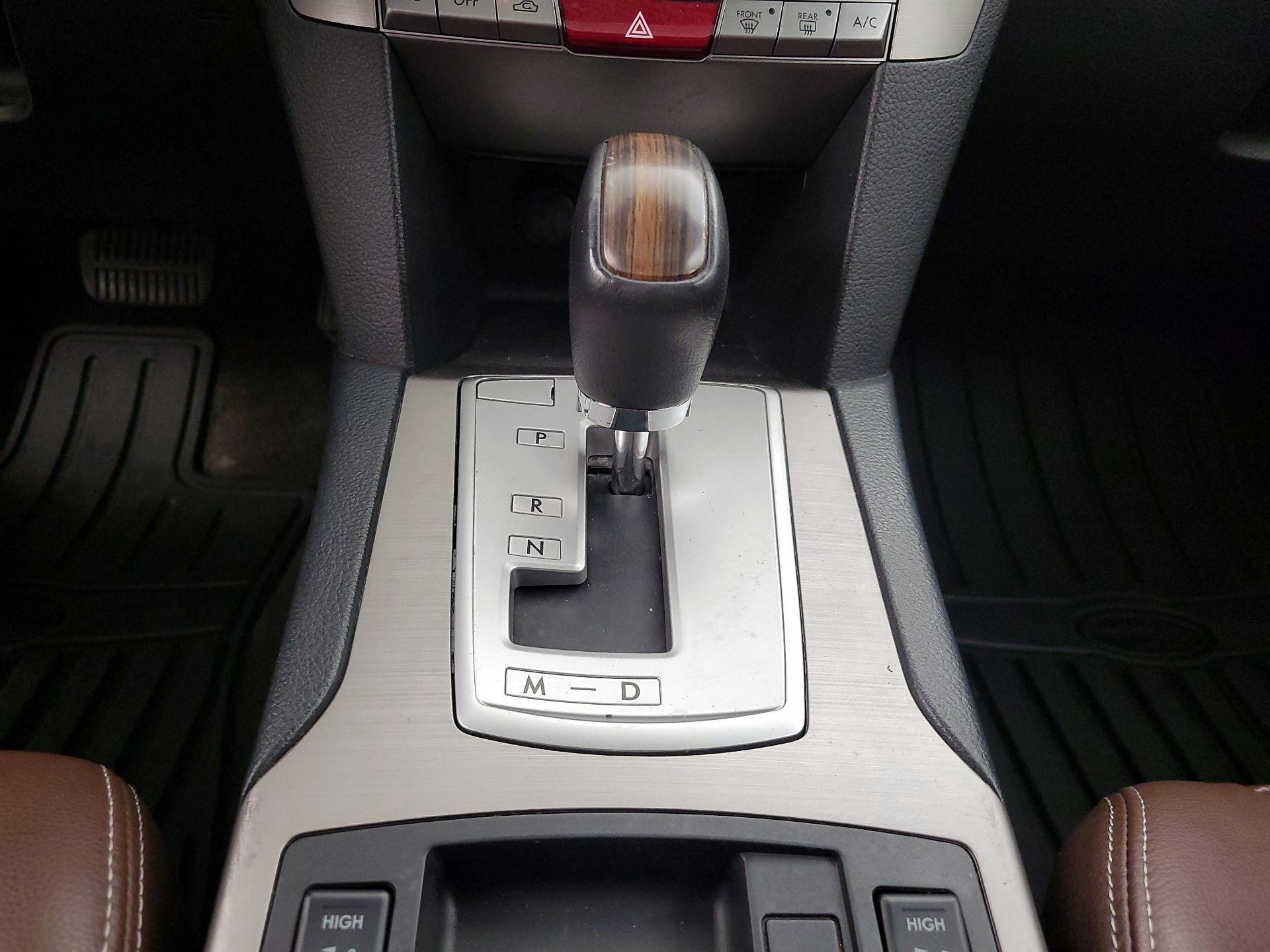 Thumbnail: 2014 Subaru Outback - 15