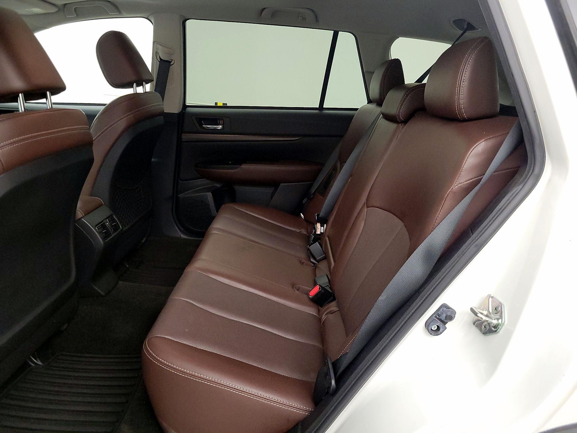Thumbnail: 2014 Subaru Outback - 18