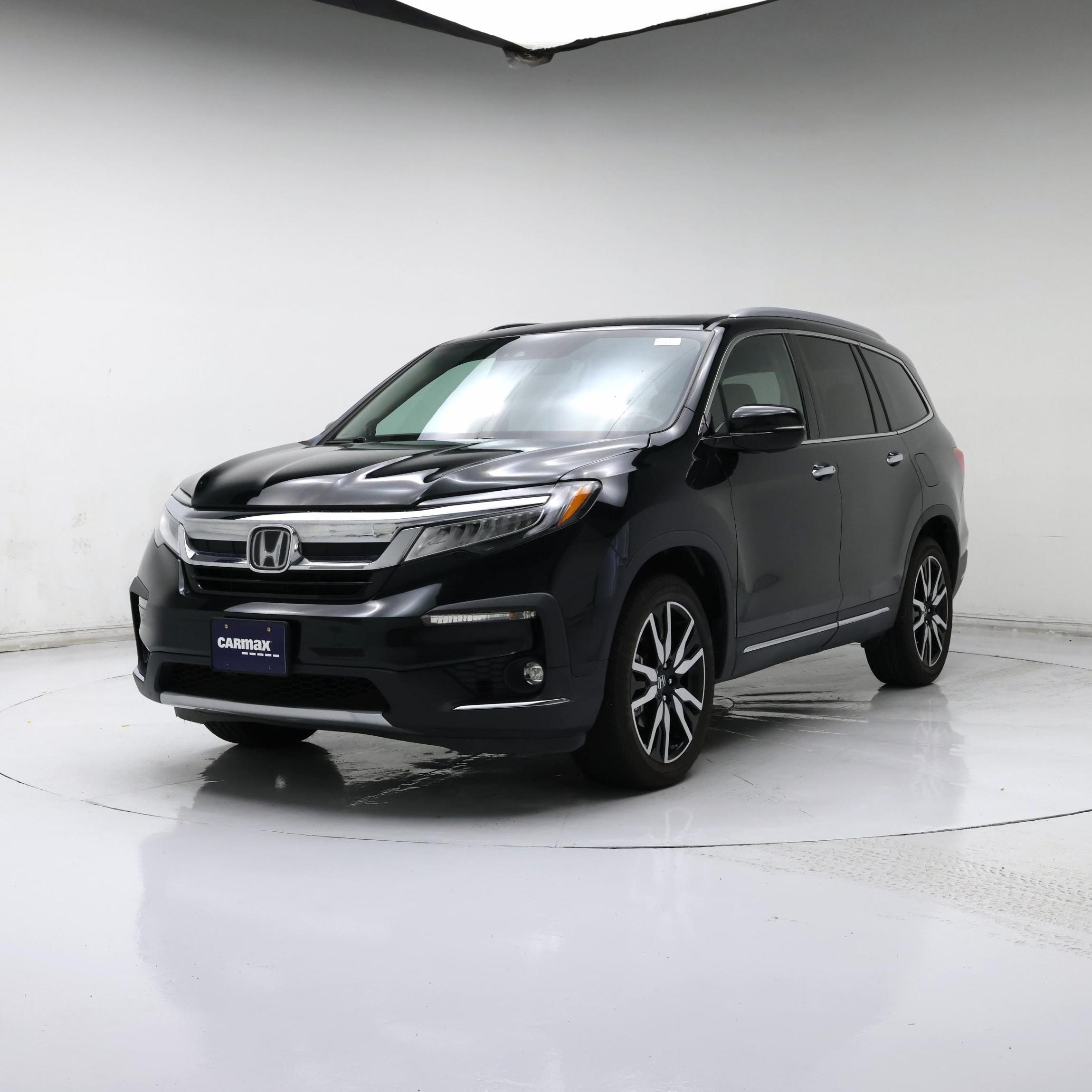 Thumbnail: 2019 Honda Pilot - 4