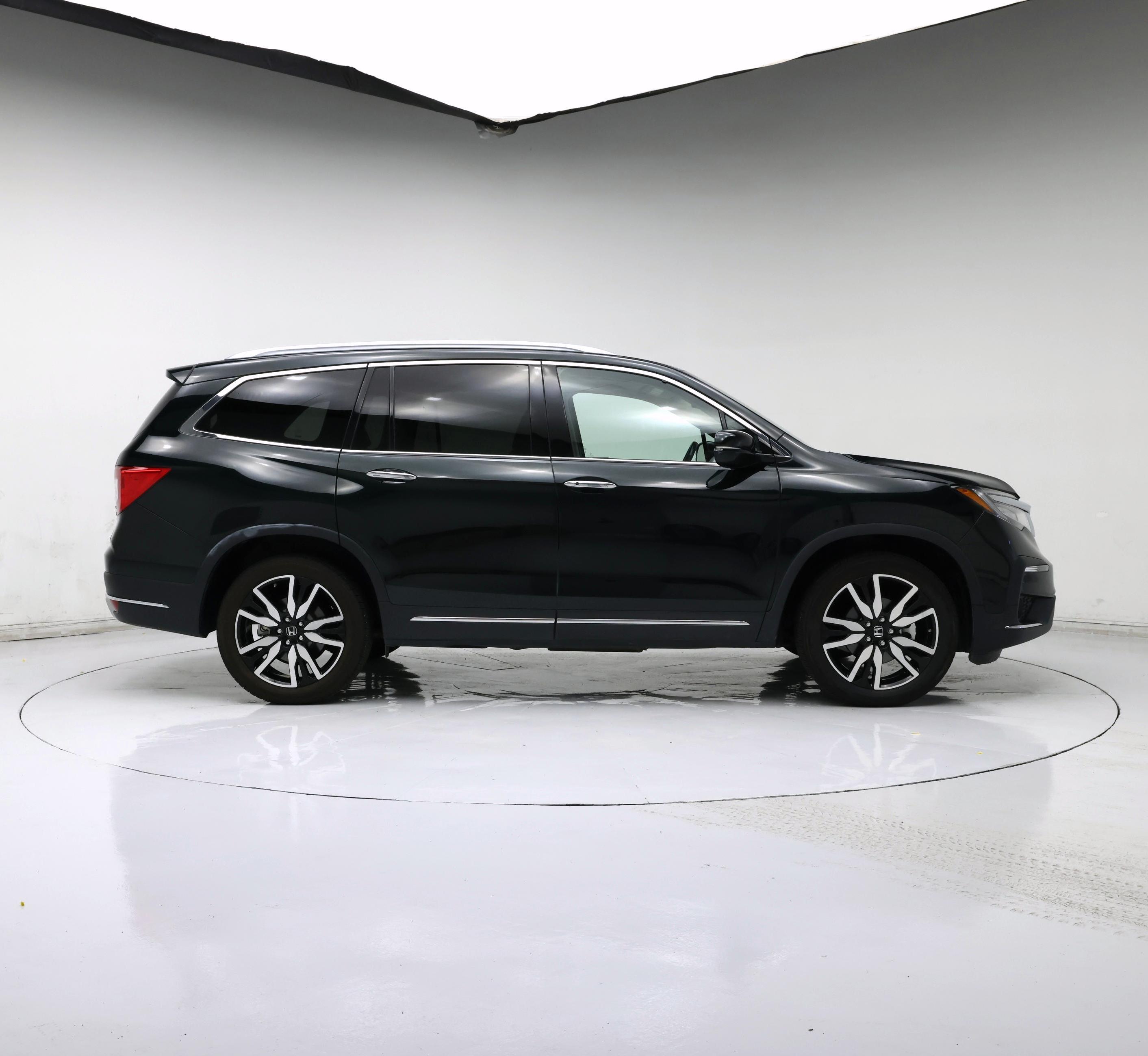 Thumbnail: 2019 Honda Pilot - 7