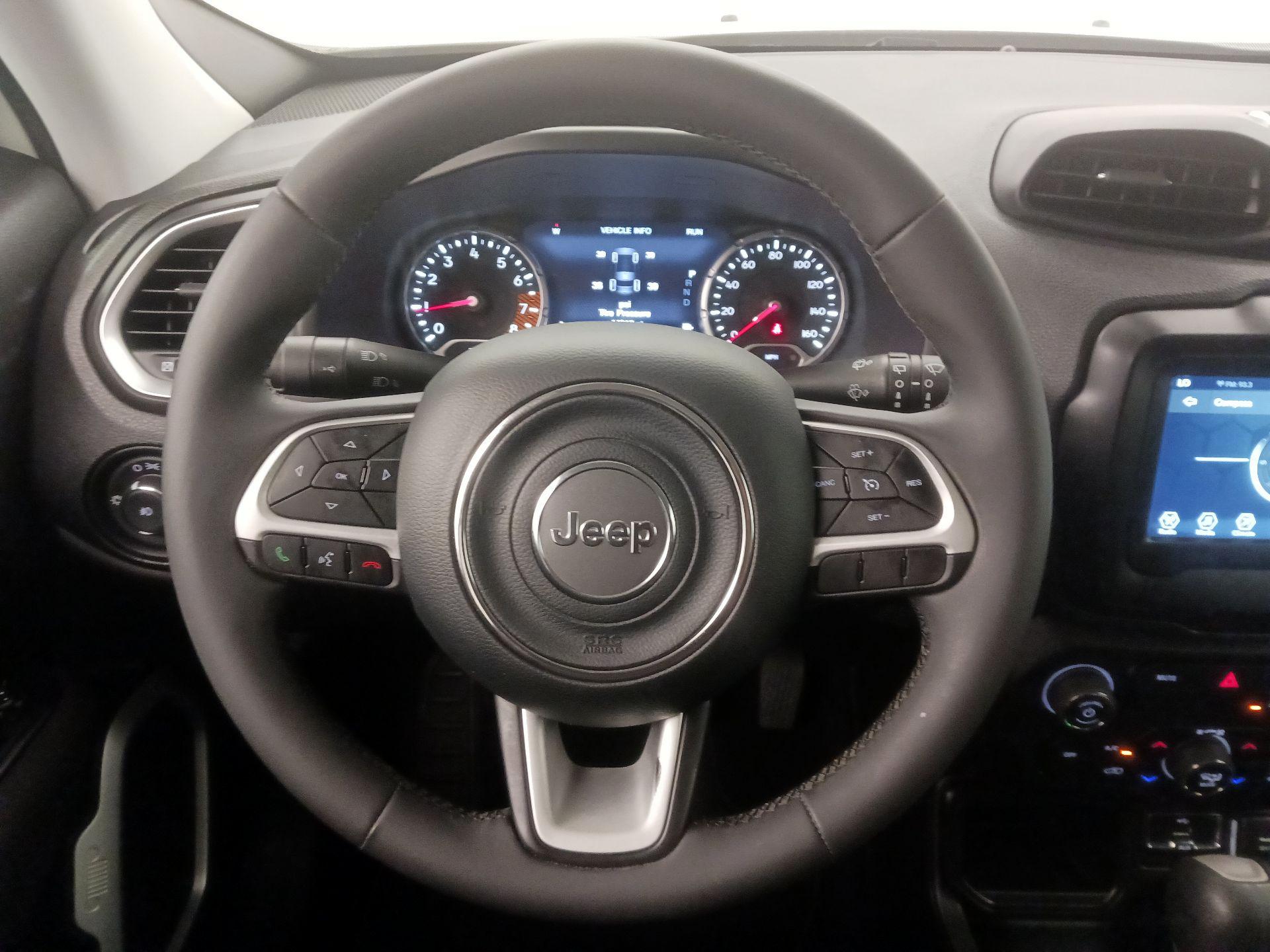 Thumbnail: 2021 Jeep Renegade - 10
