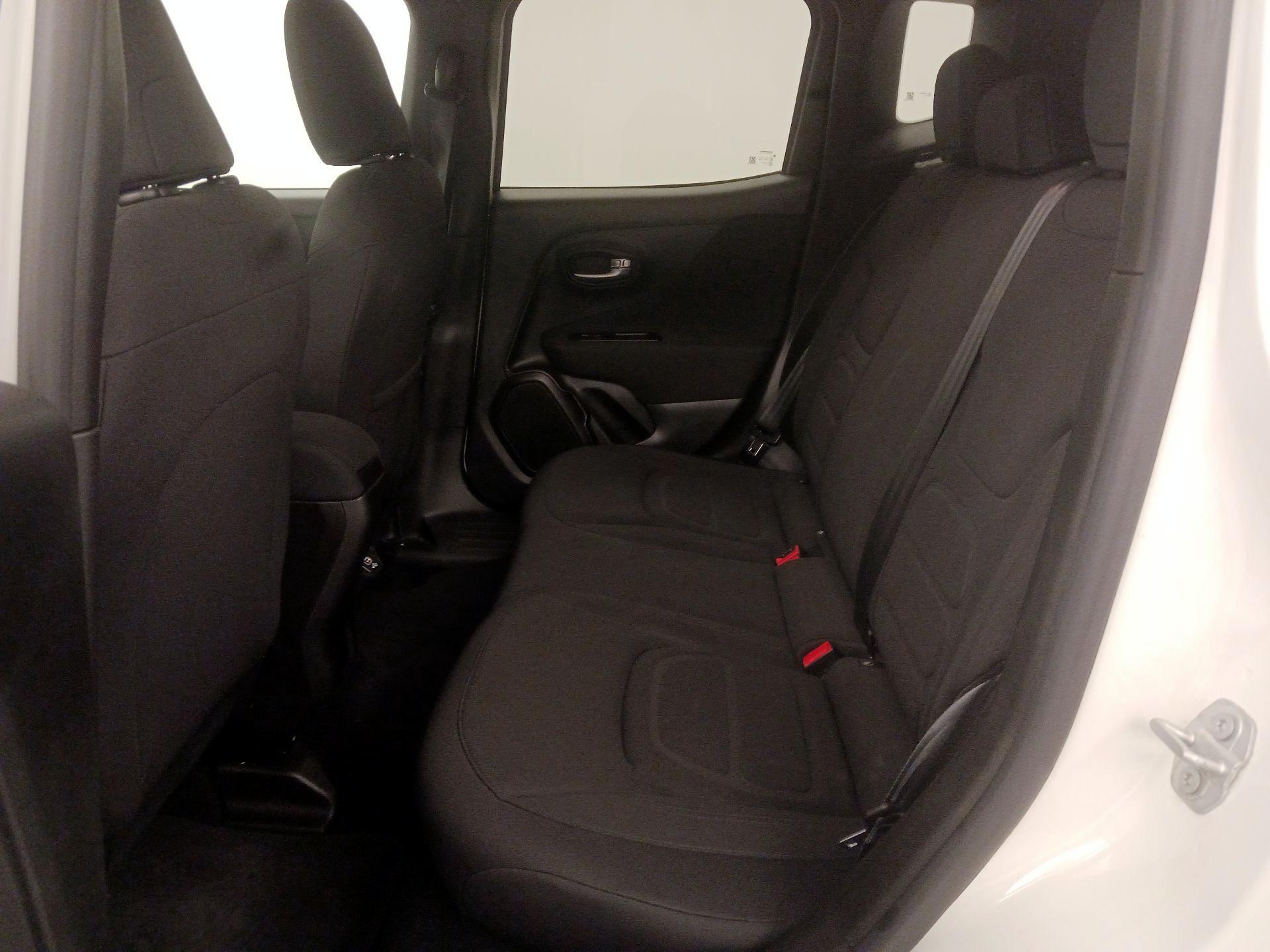 Thumbnail: 2021 Jeep Renegade - 19