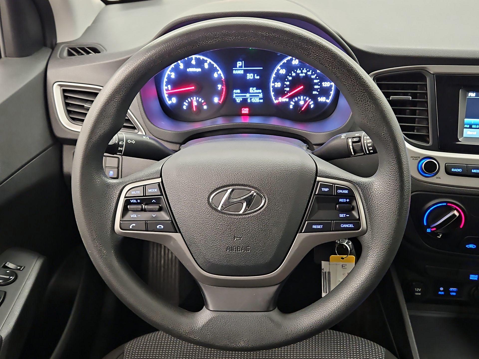 Thumbnail: 2020 Hyundai Accent - 10