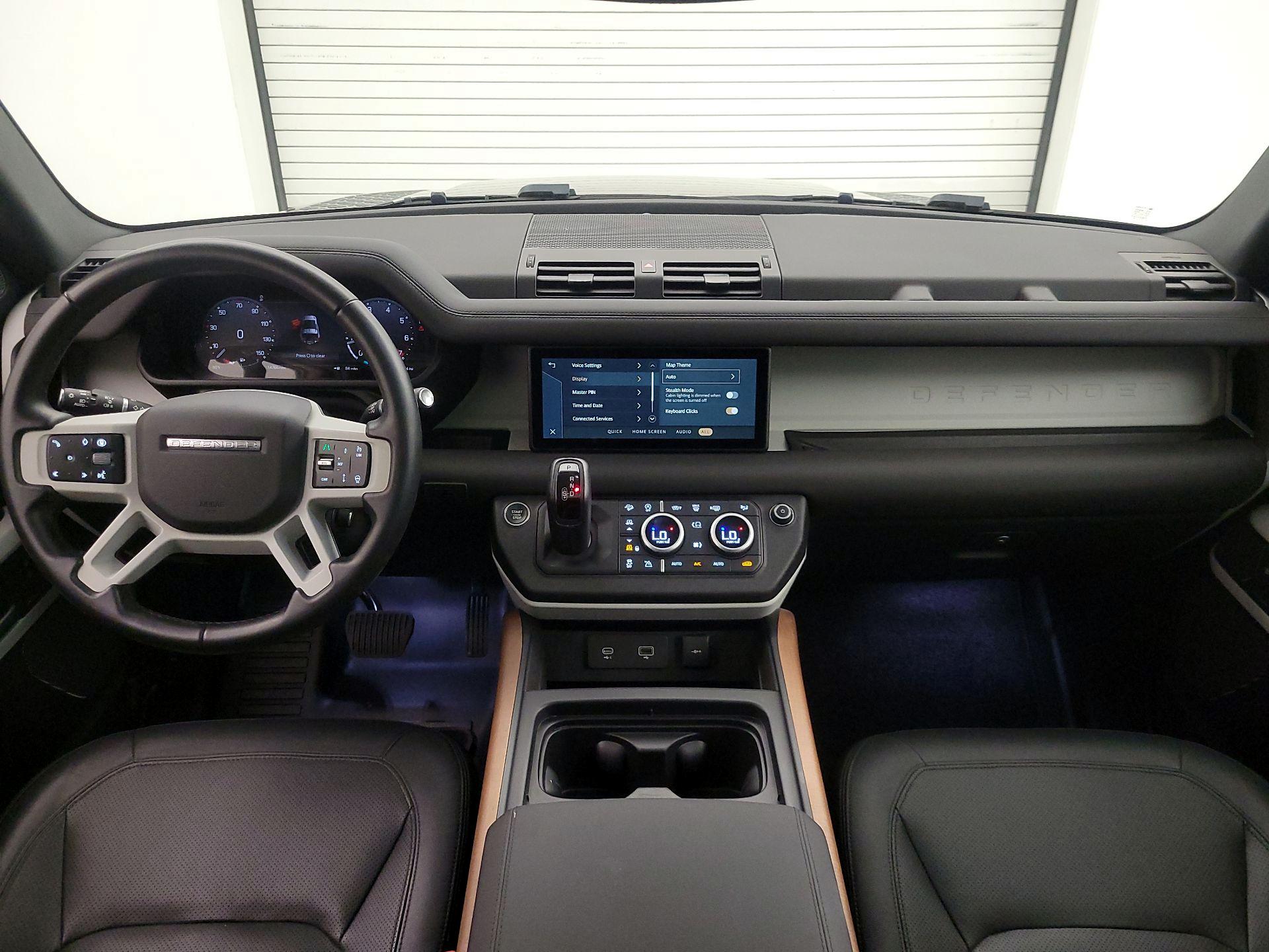 Thumbnail: 2024 Land Rover Defender - 9