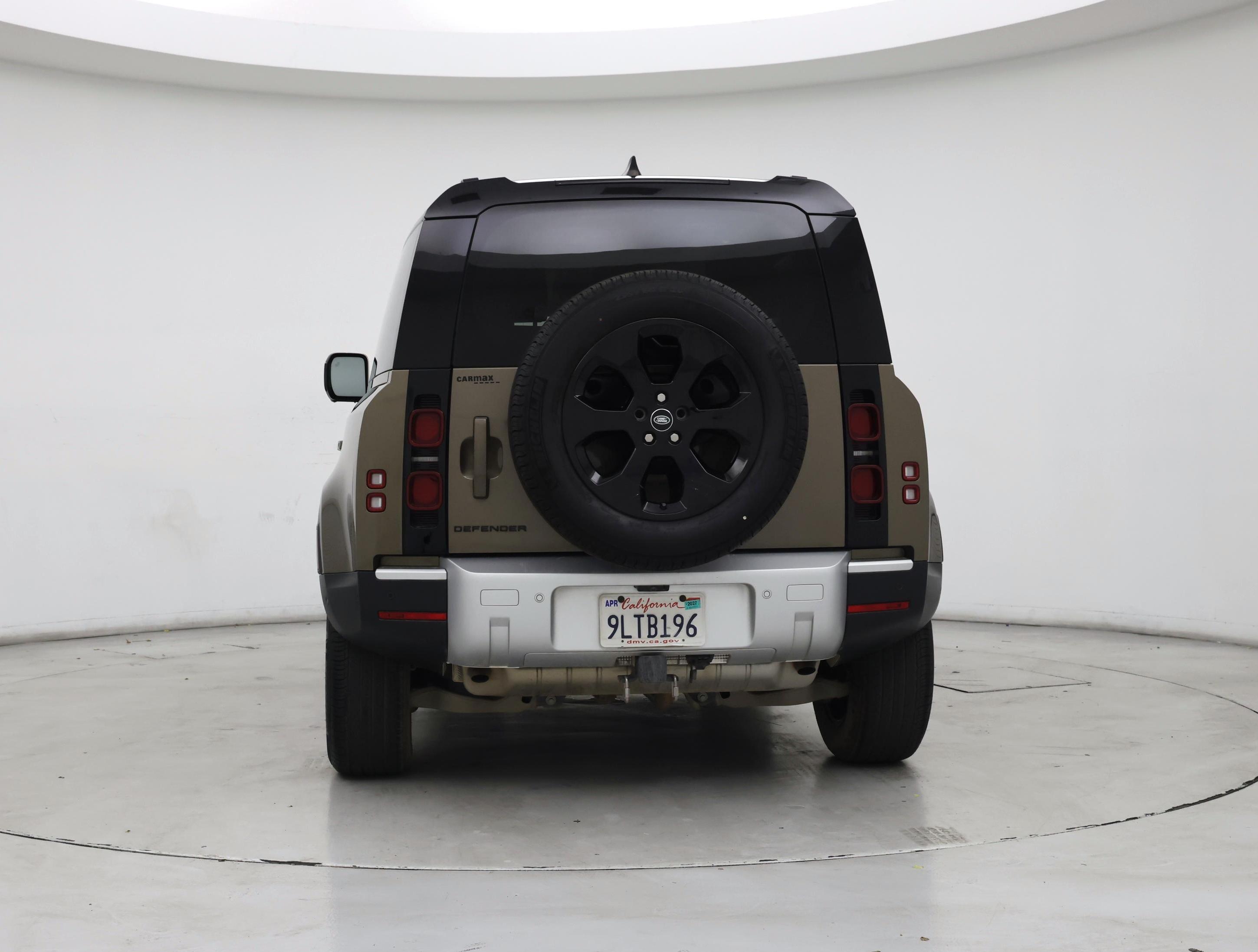 Thumbnail: 2024 Land Rover Defender - 6