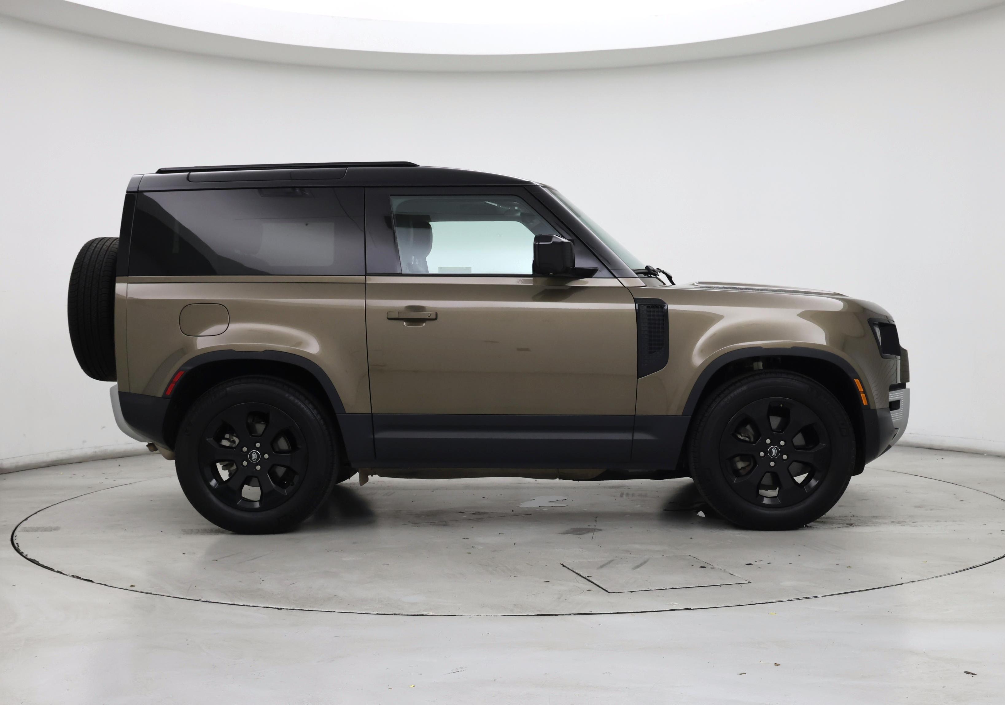 Thumbnail: 2024 Land Rover Defender - 7