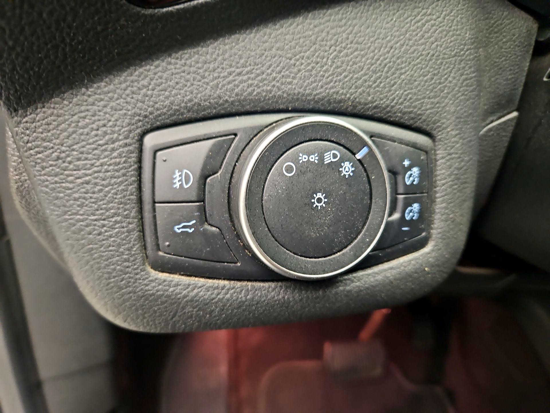 Thumbnail: 2018 Ford Escape - 13