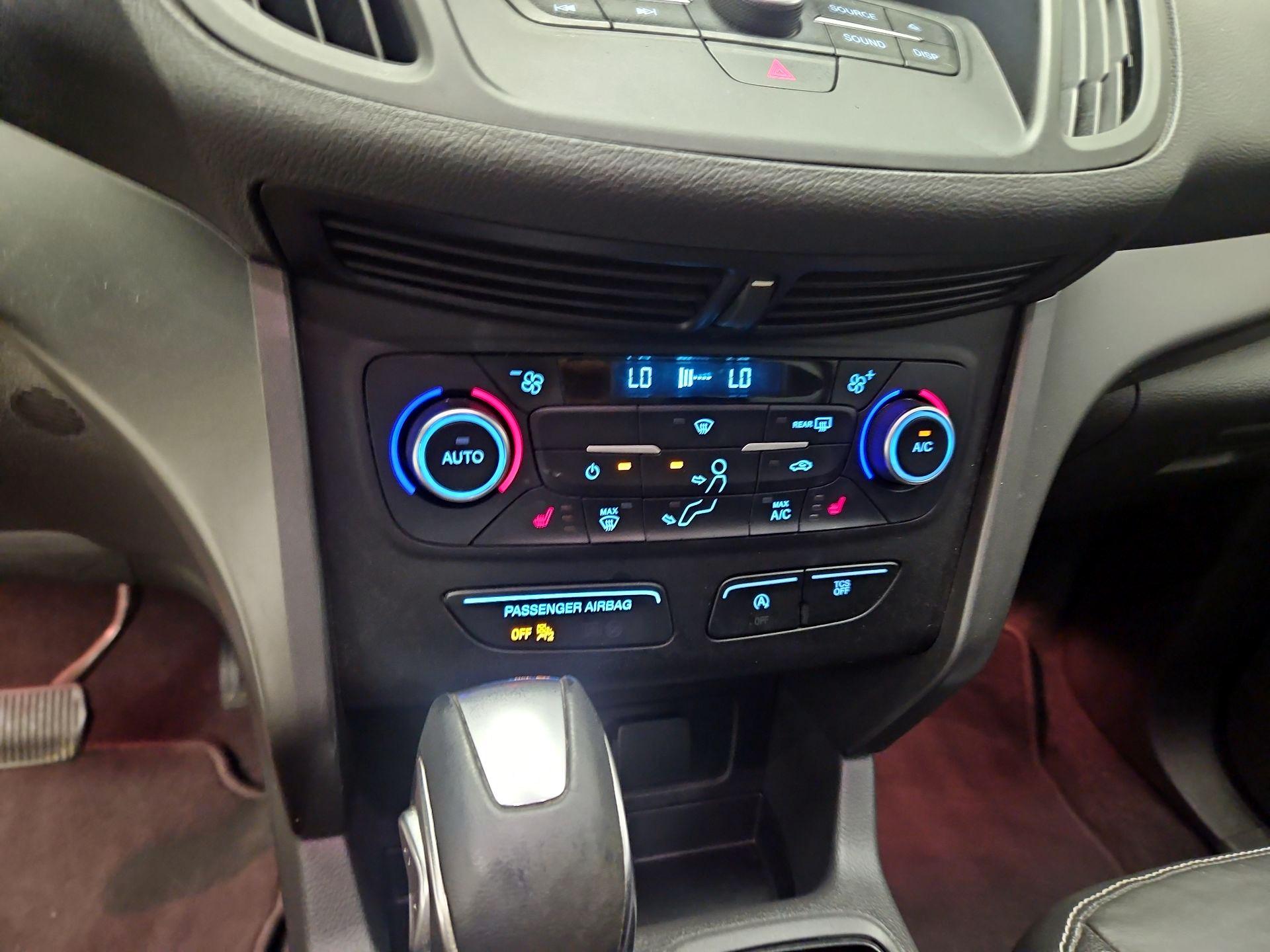 Thumbnail: 2018 Ford Escape - 17