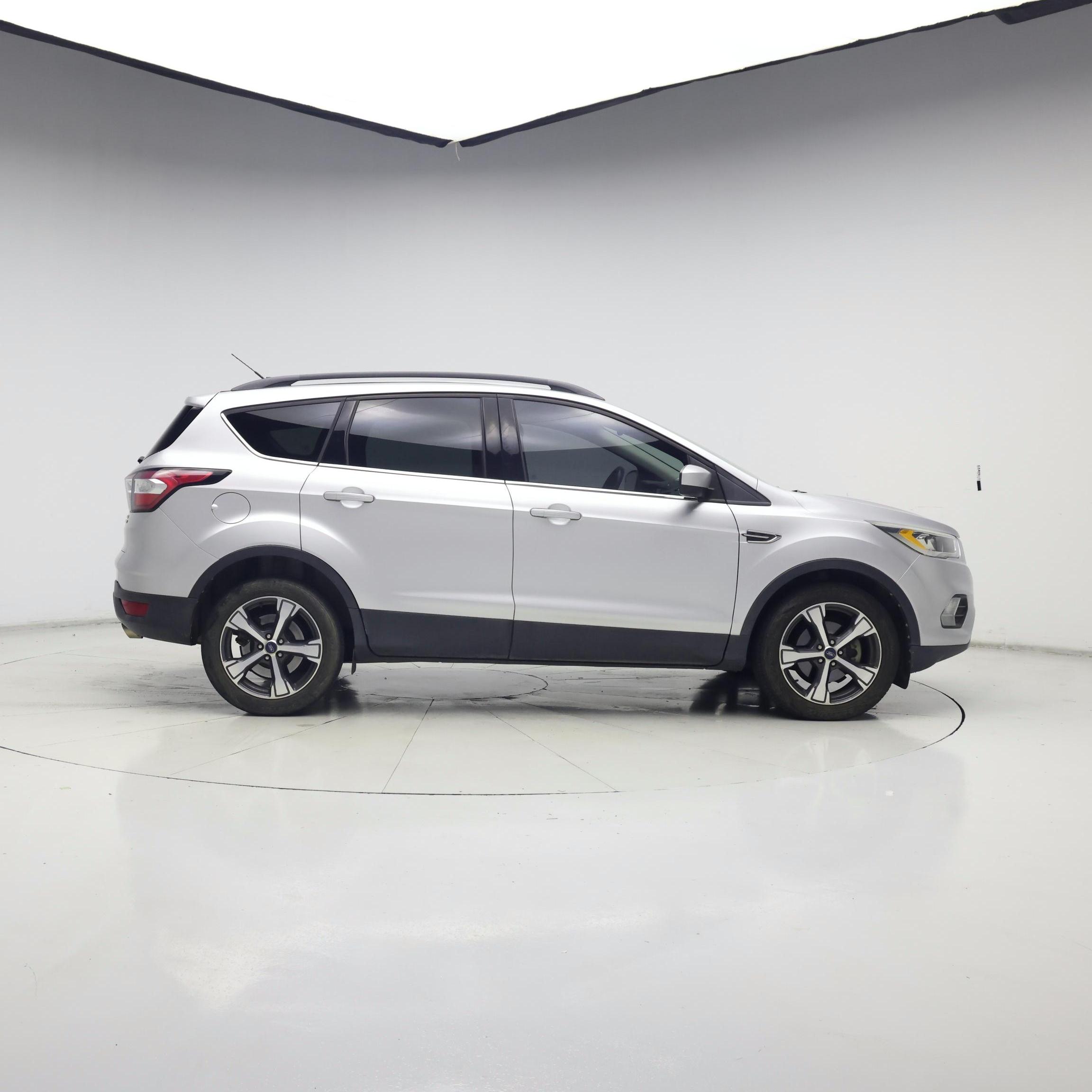 Thumbnail: 2018 Ford Escape - 7