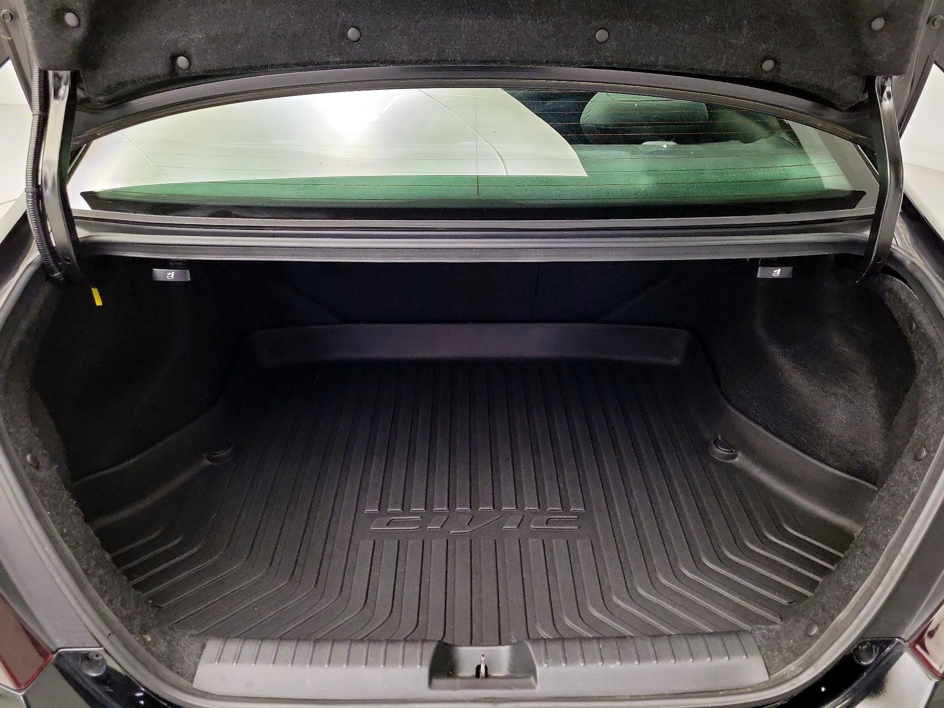 Thumbnail: 2014 Honda Civic - 18