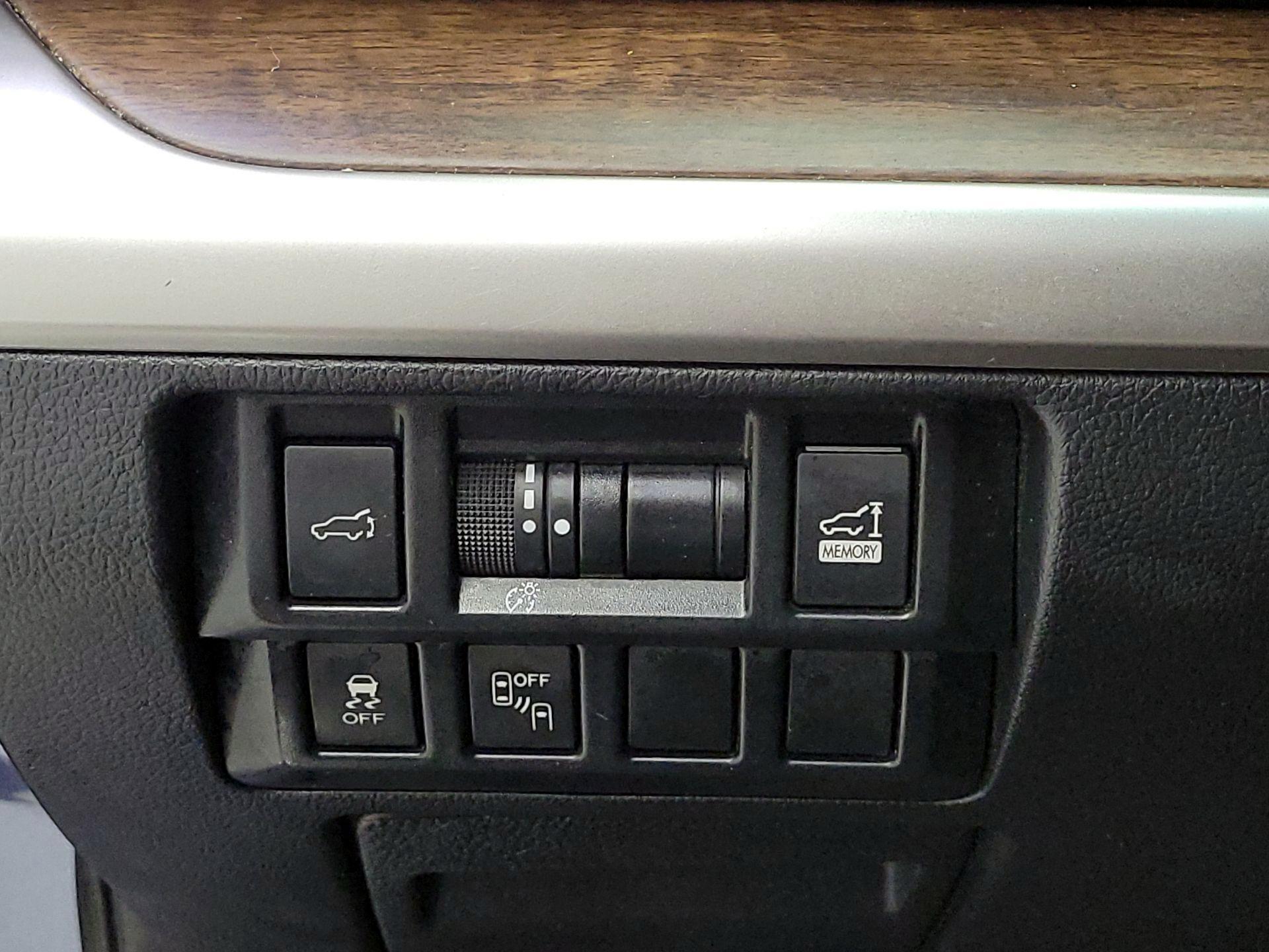 Thumbnail: 2018 Subaru Outback - 13