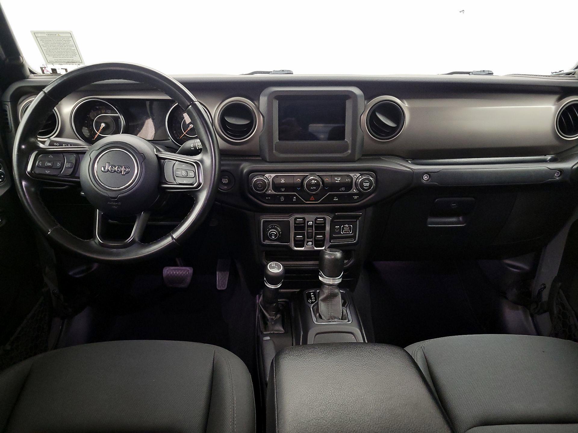 Thumbnail: 2020 Jeep Gladiator - 8