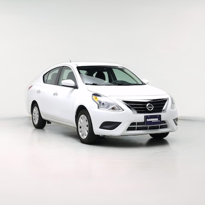 2016 Nissan Versa SV