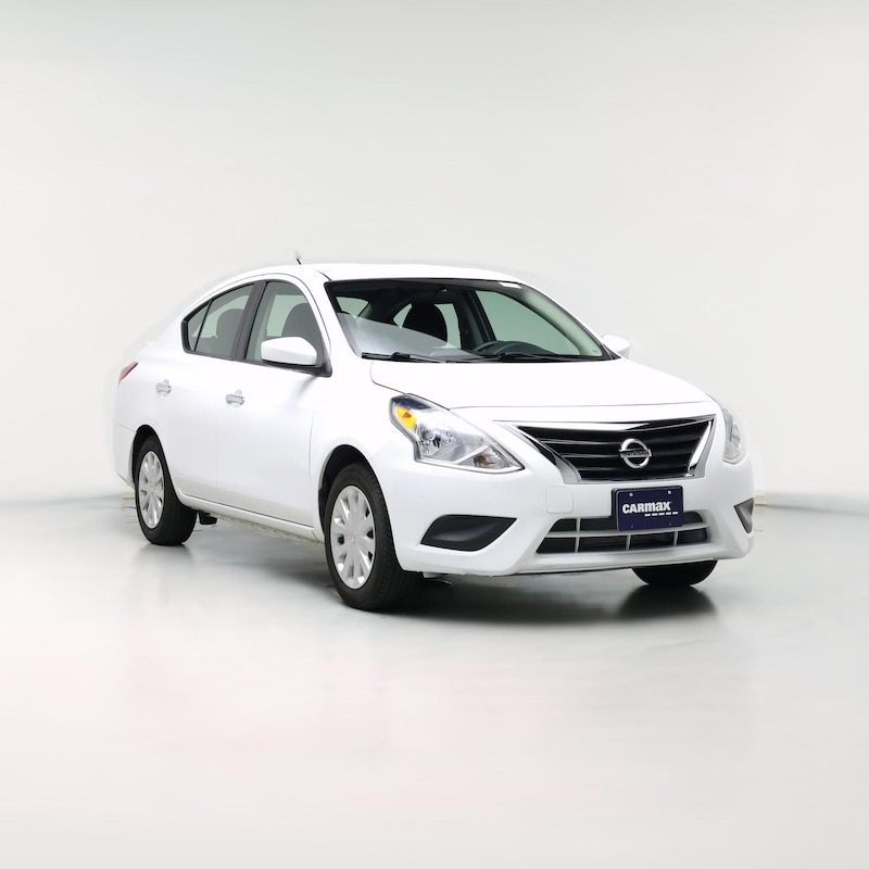 2016 Nissan Versa SV