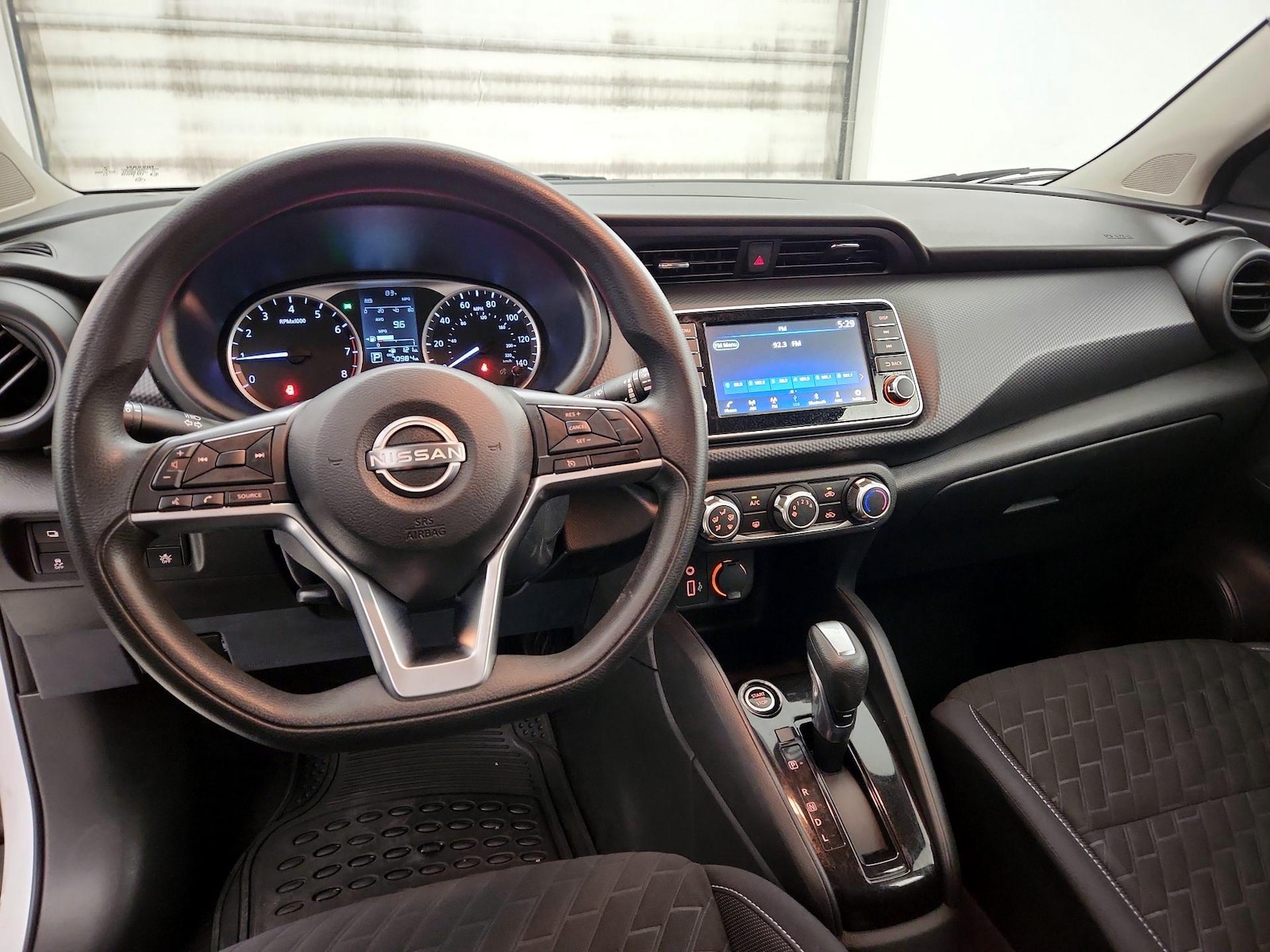 2022 Nissan Kicks S - Photo 10