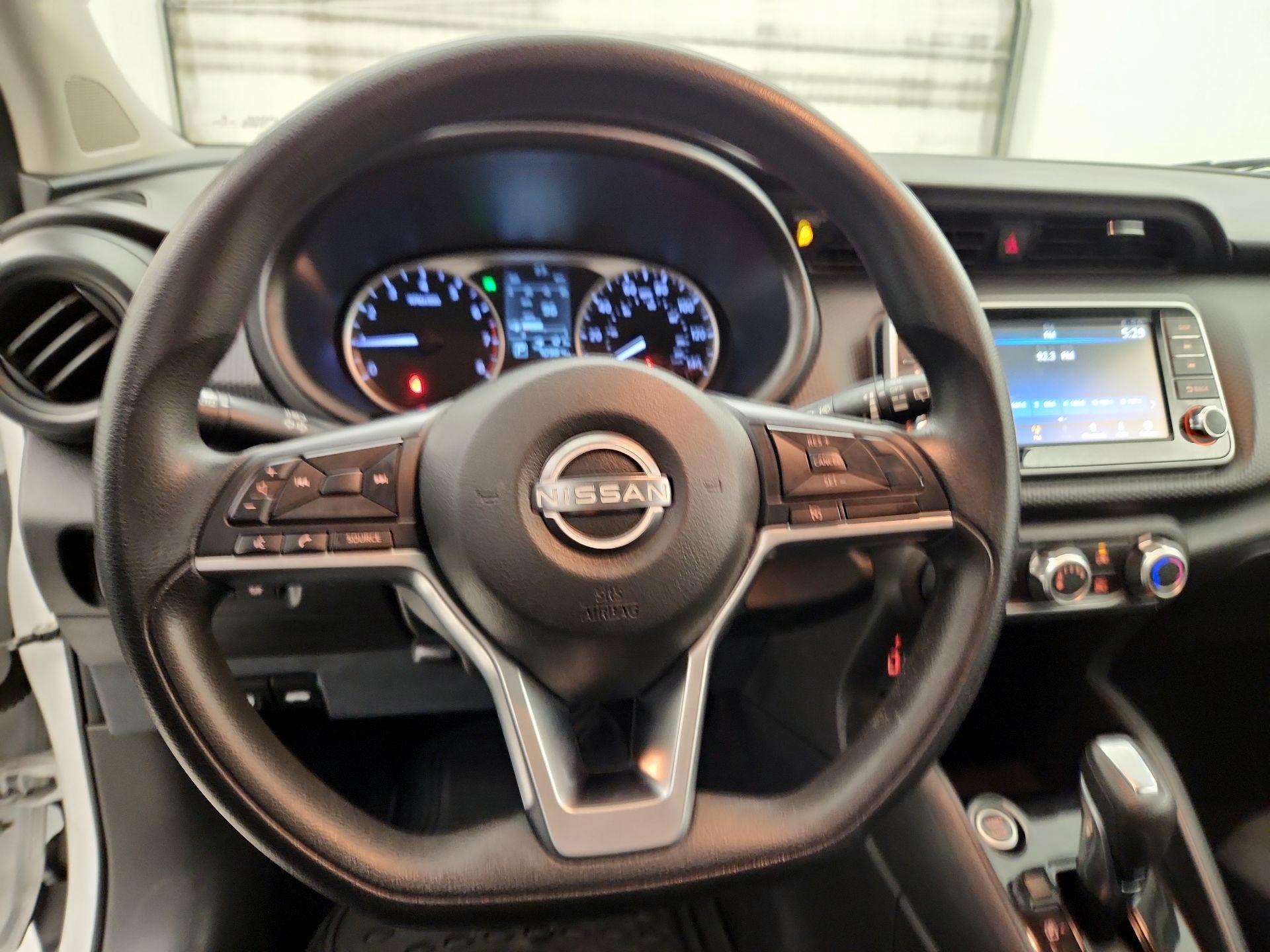 Thumbnail: 2022 Nissan Kicks - 10
