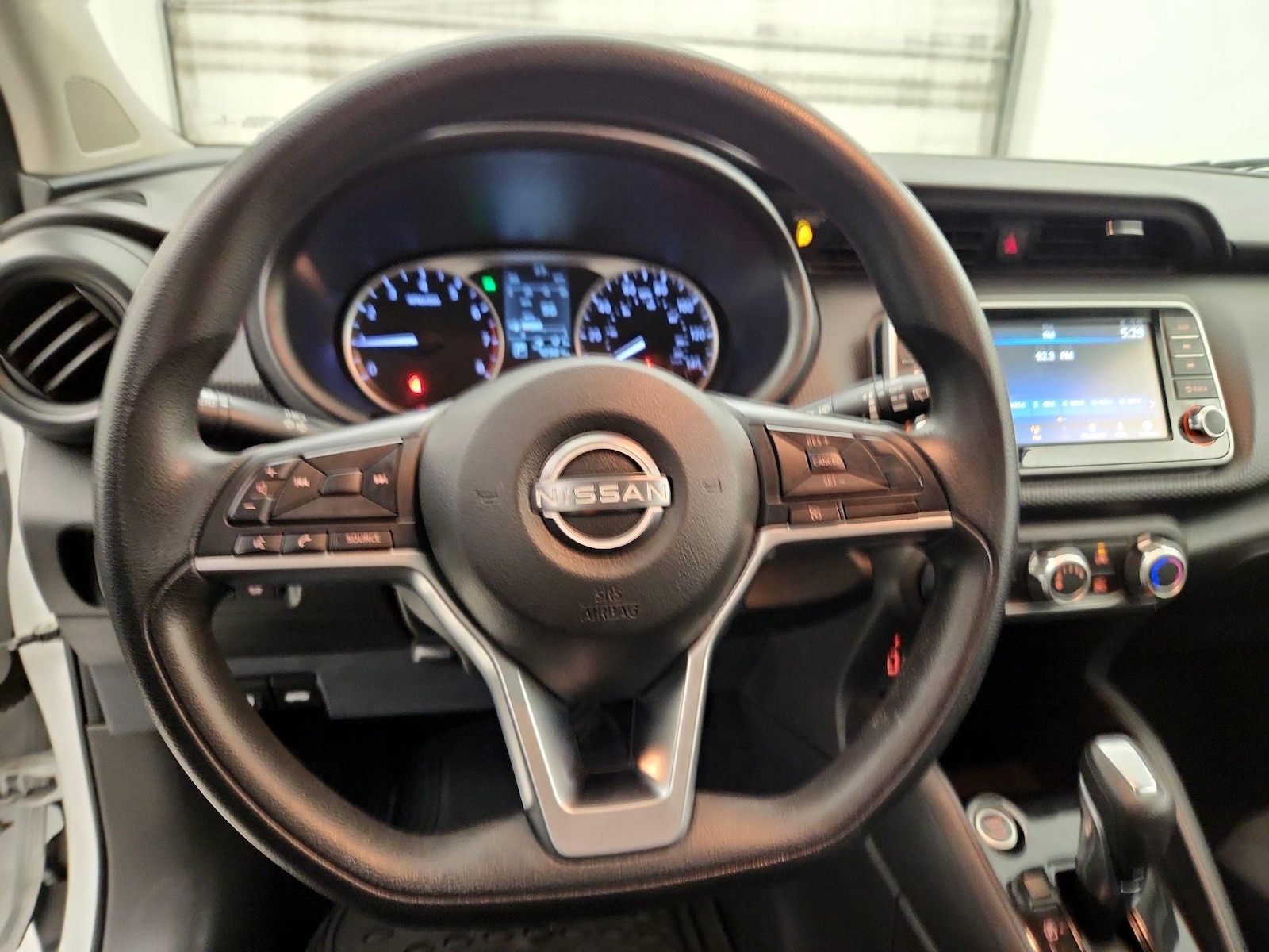 2022 Nissan Kicks S - Photo 11